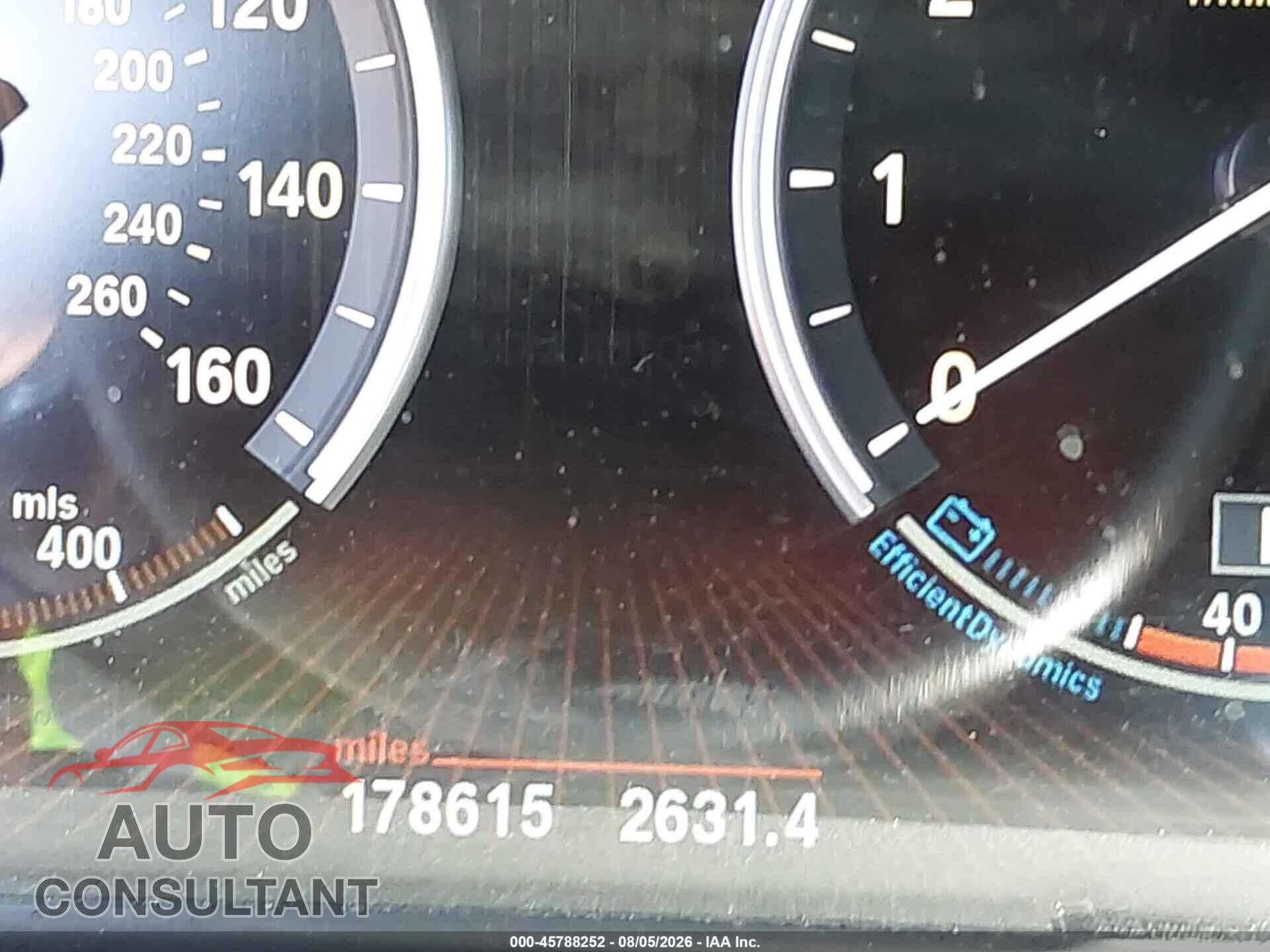 BMW 528I 2012 - WBAXH5C59CDW08685