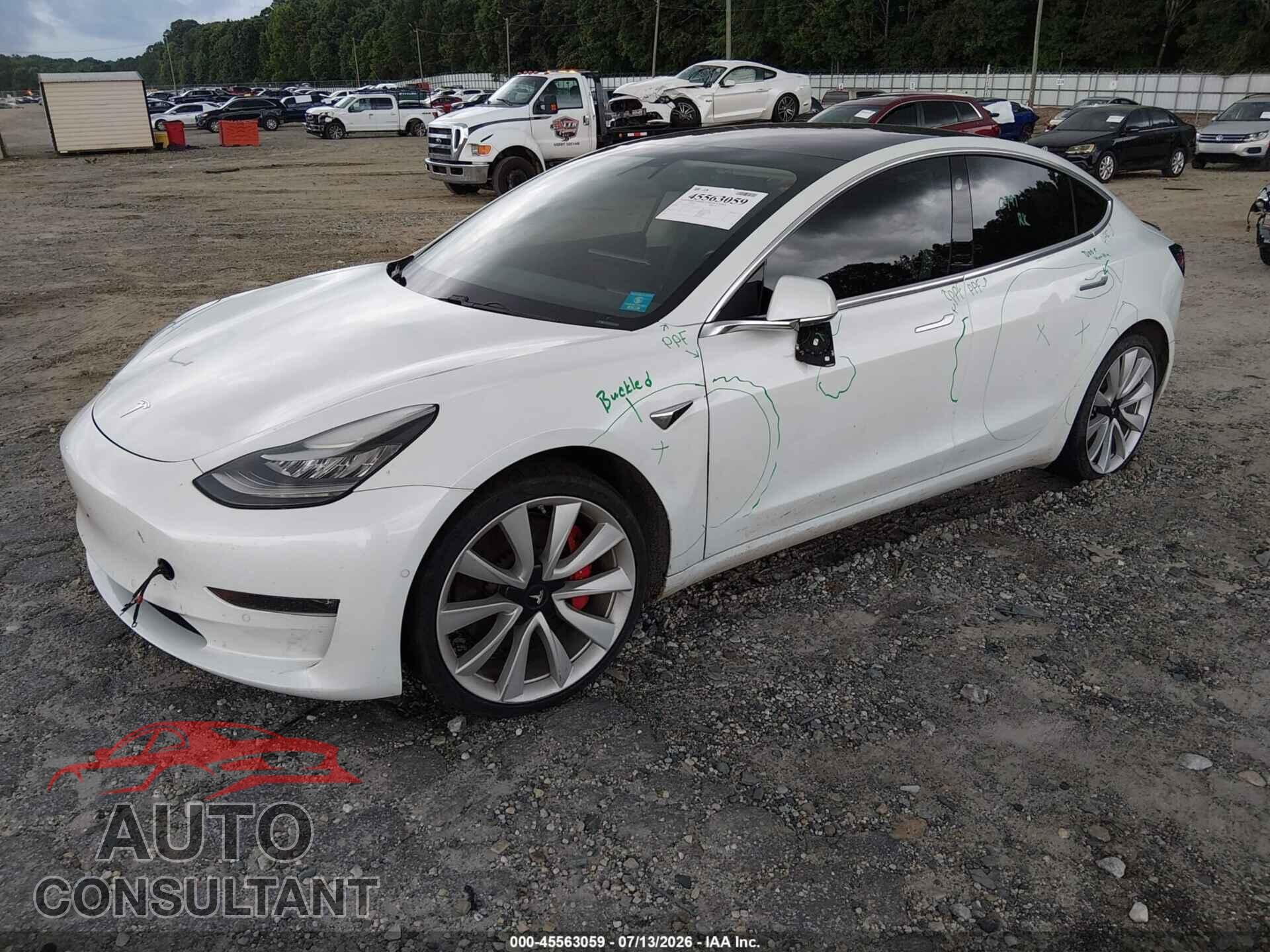 TESLA MODEL 3 2018 - 5YJ3E1EB2JF072643