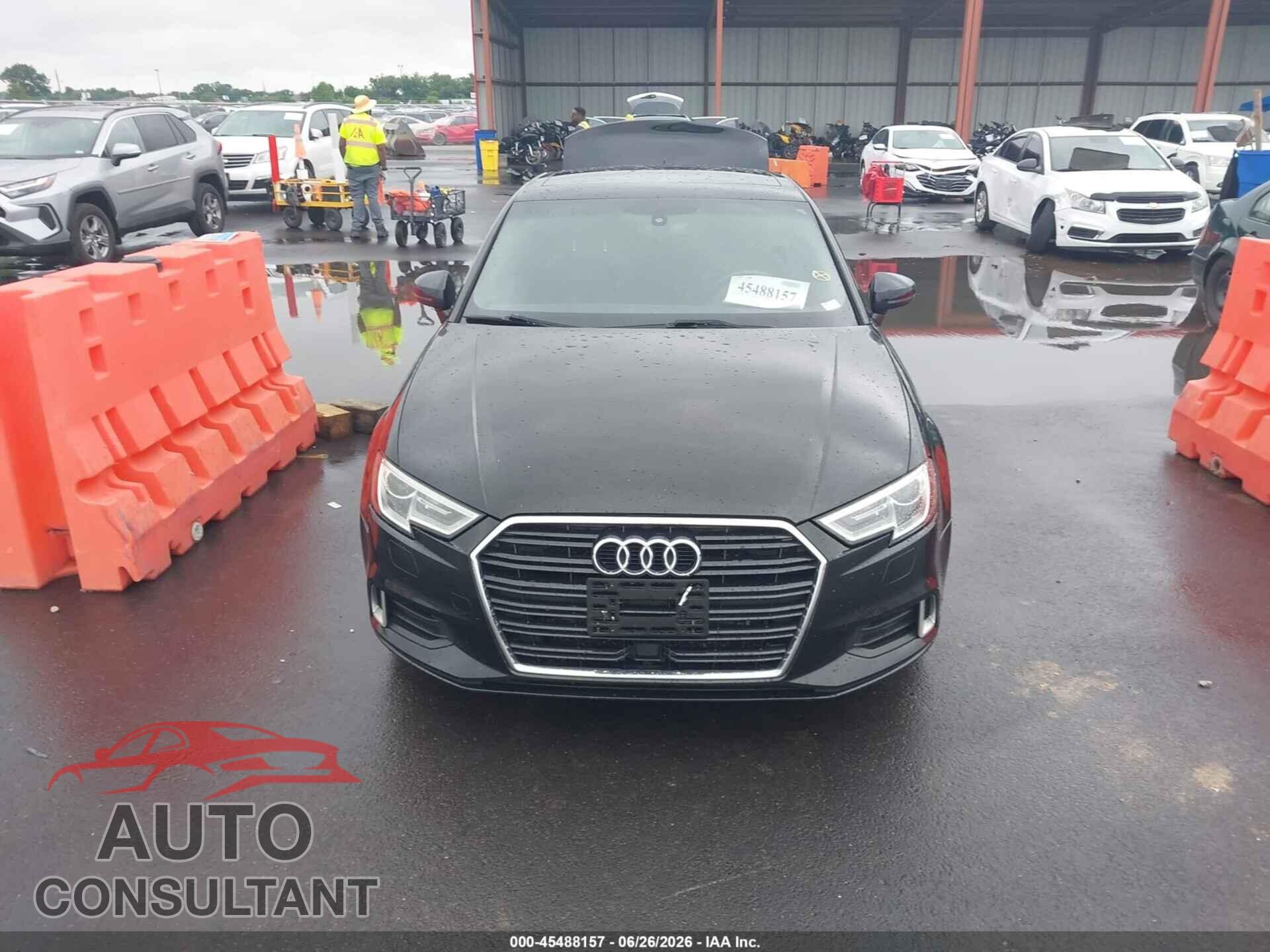 AUDI A3 2017 - WAUB8GFFXH1007806