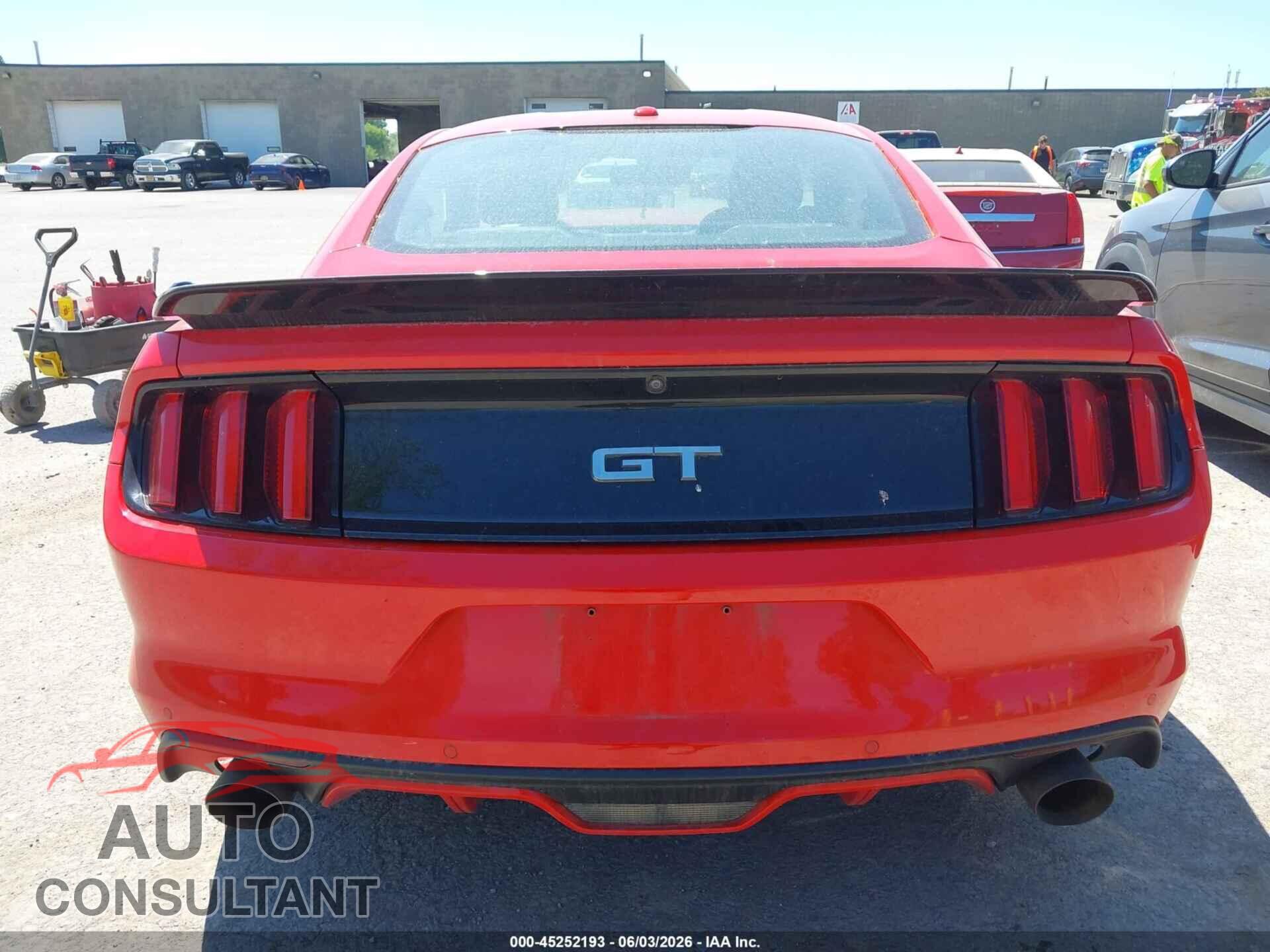 FORD MUSTANG 2017 - 1FA6P8CF7H5262686