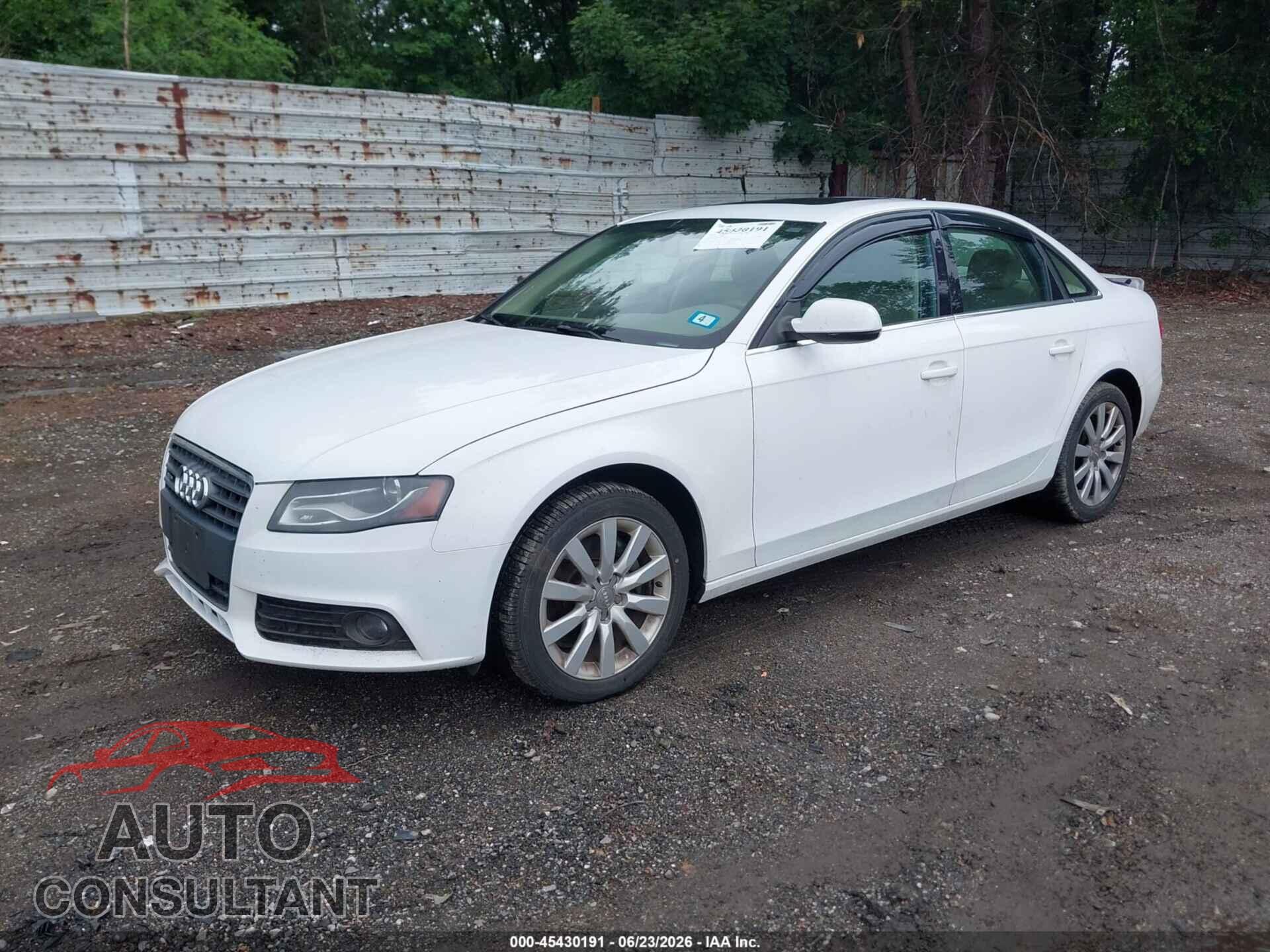 AUDI A4 2012 - WAUBFAFL7CN006932