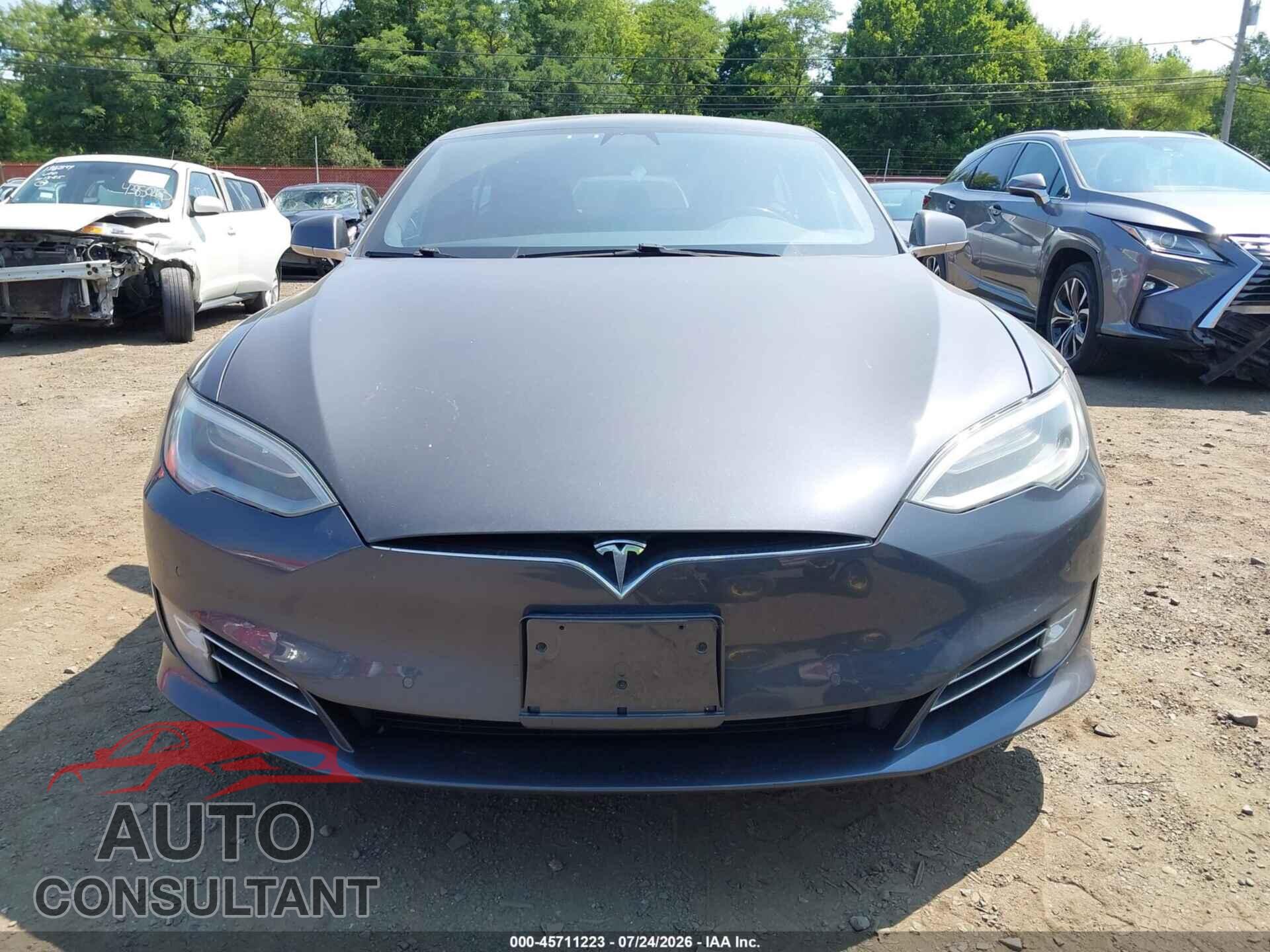 TESLA MODEL S 2018 - 5YJSA1E21JF292976