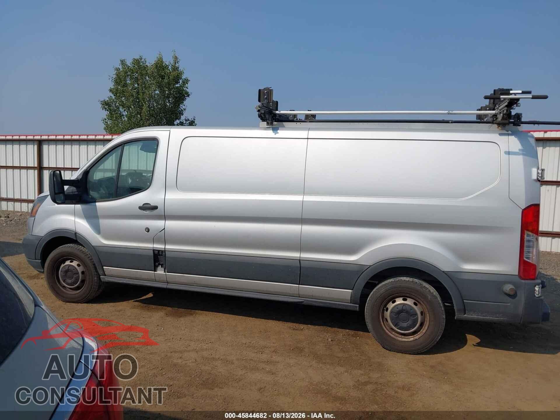 FORD TRANSIT-150 2018 - 1FTYE2YM5JKA80716