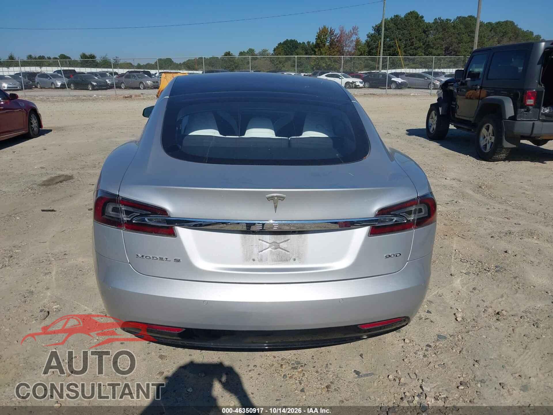 TESLA MODEL S 2017 - 5YJSA1E28HF194733