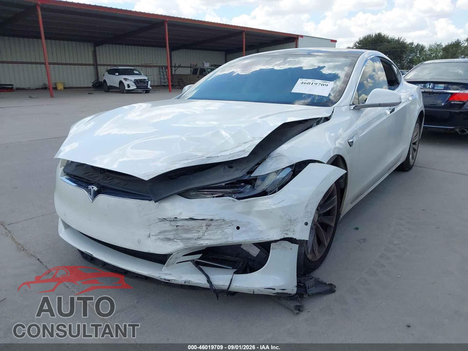 TESLA MODEL S 2017 - 5YJSA1E23HF201443