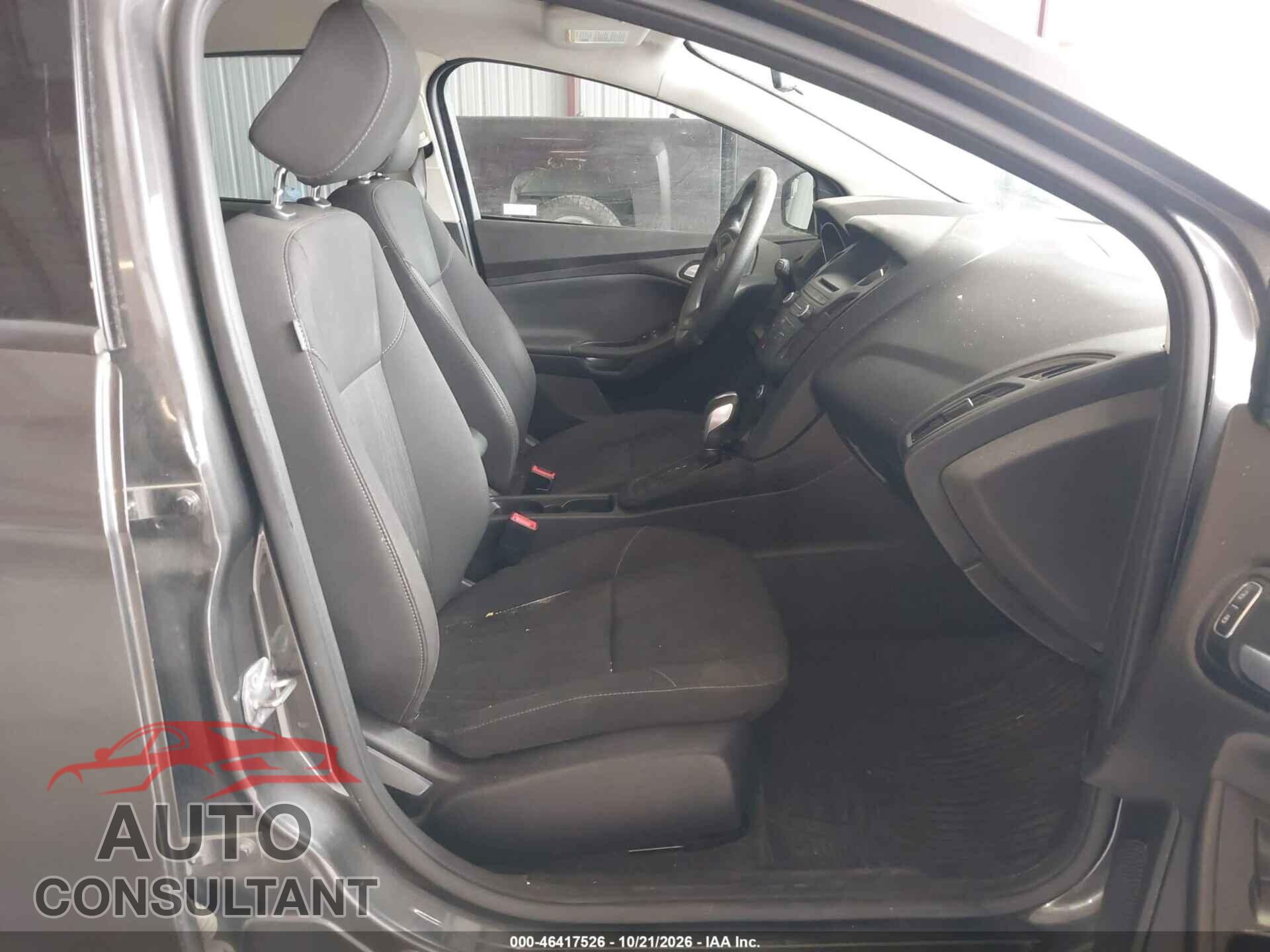 FORD FOCUS 2015 - 1FADP3K20FL358564