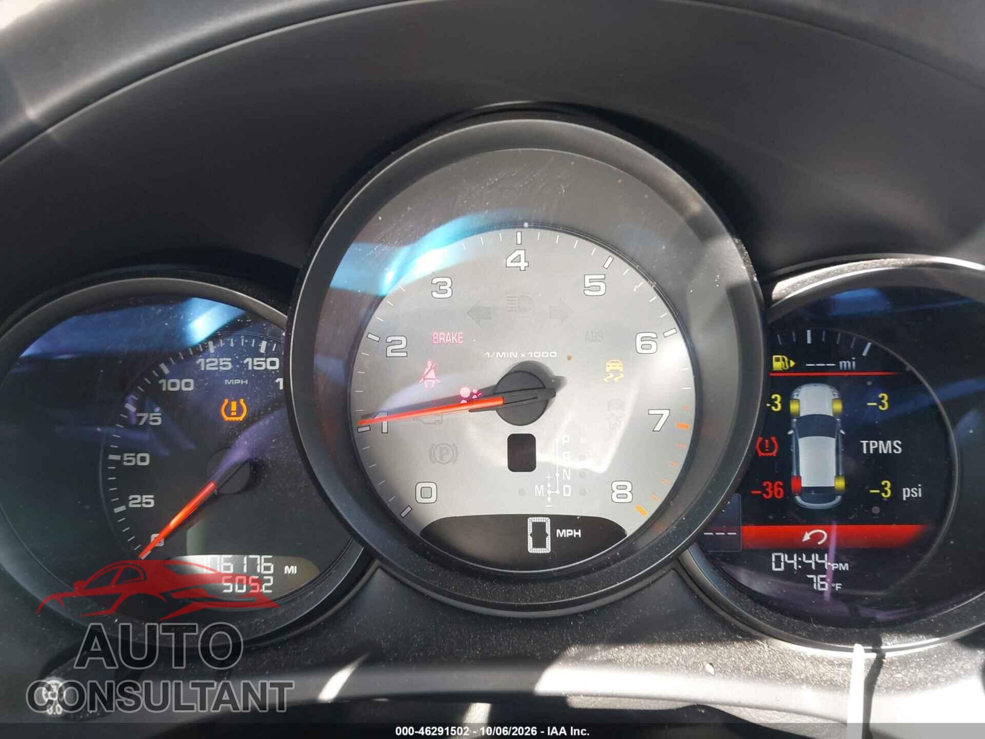 PORSCHE MACAN 2015 - WP1AB2A55FLB56805