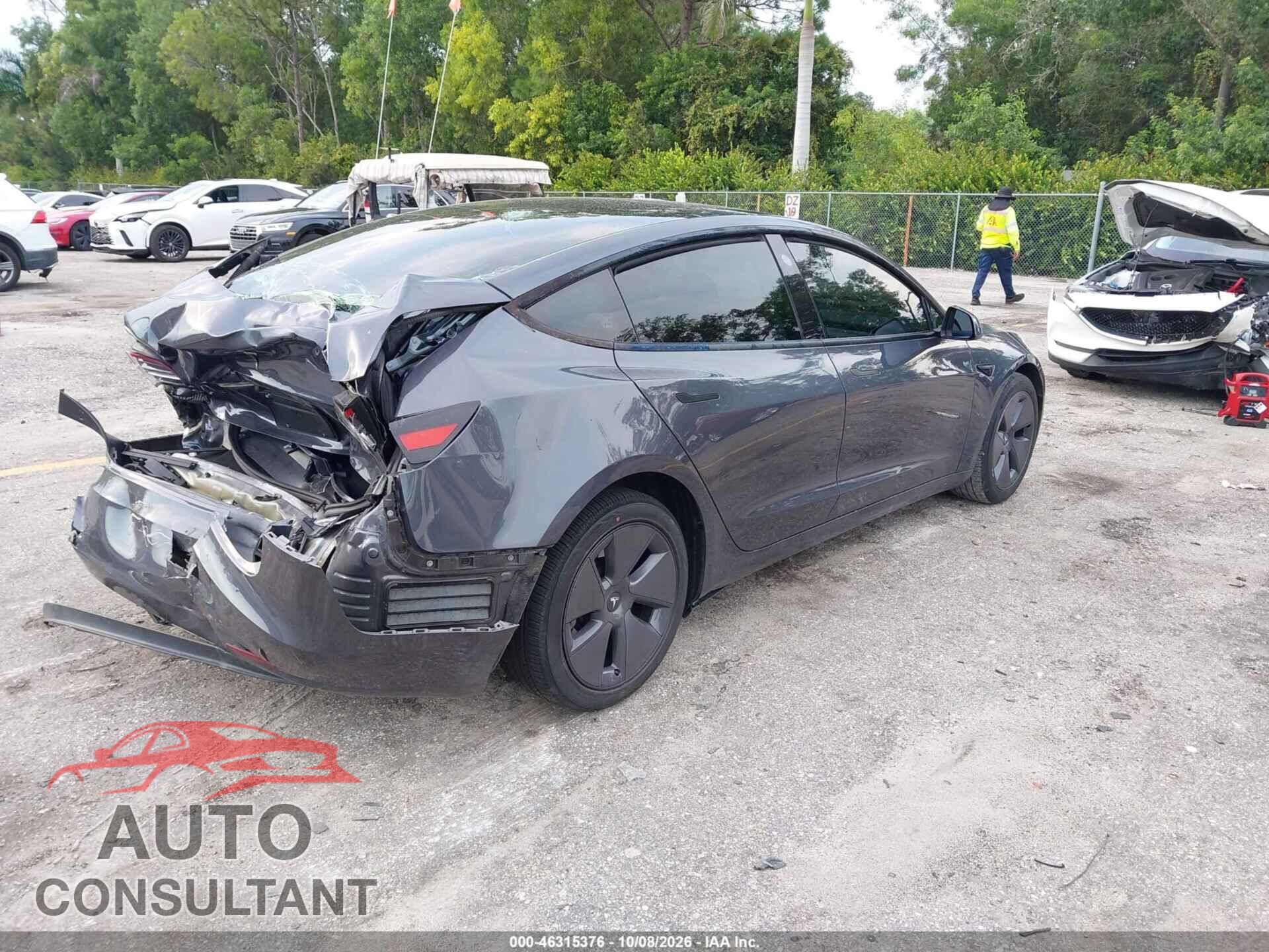 TESLA MODEL 3 2023 - 5YJ3E1EA4PF700184