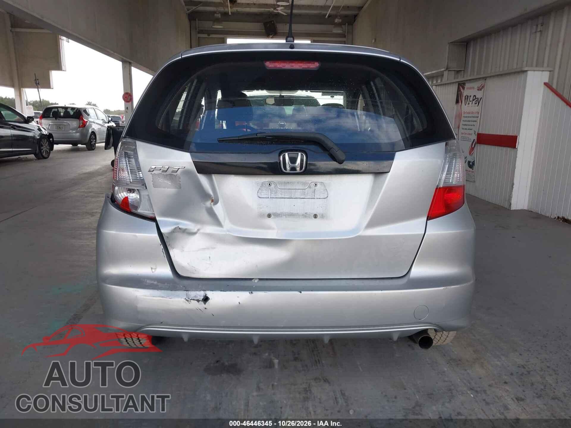 HONDA FIT 2012 - JHMGE8H32CC032284