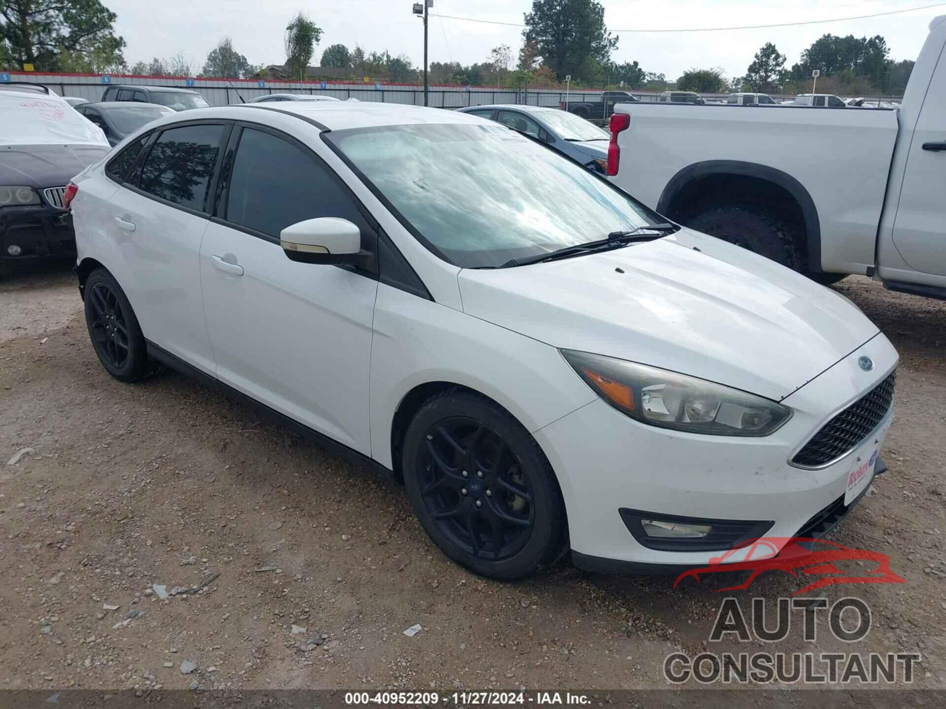 FORD FOCUS 2016 - 1FADP3F28GL339546