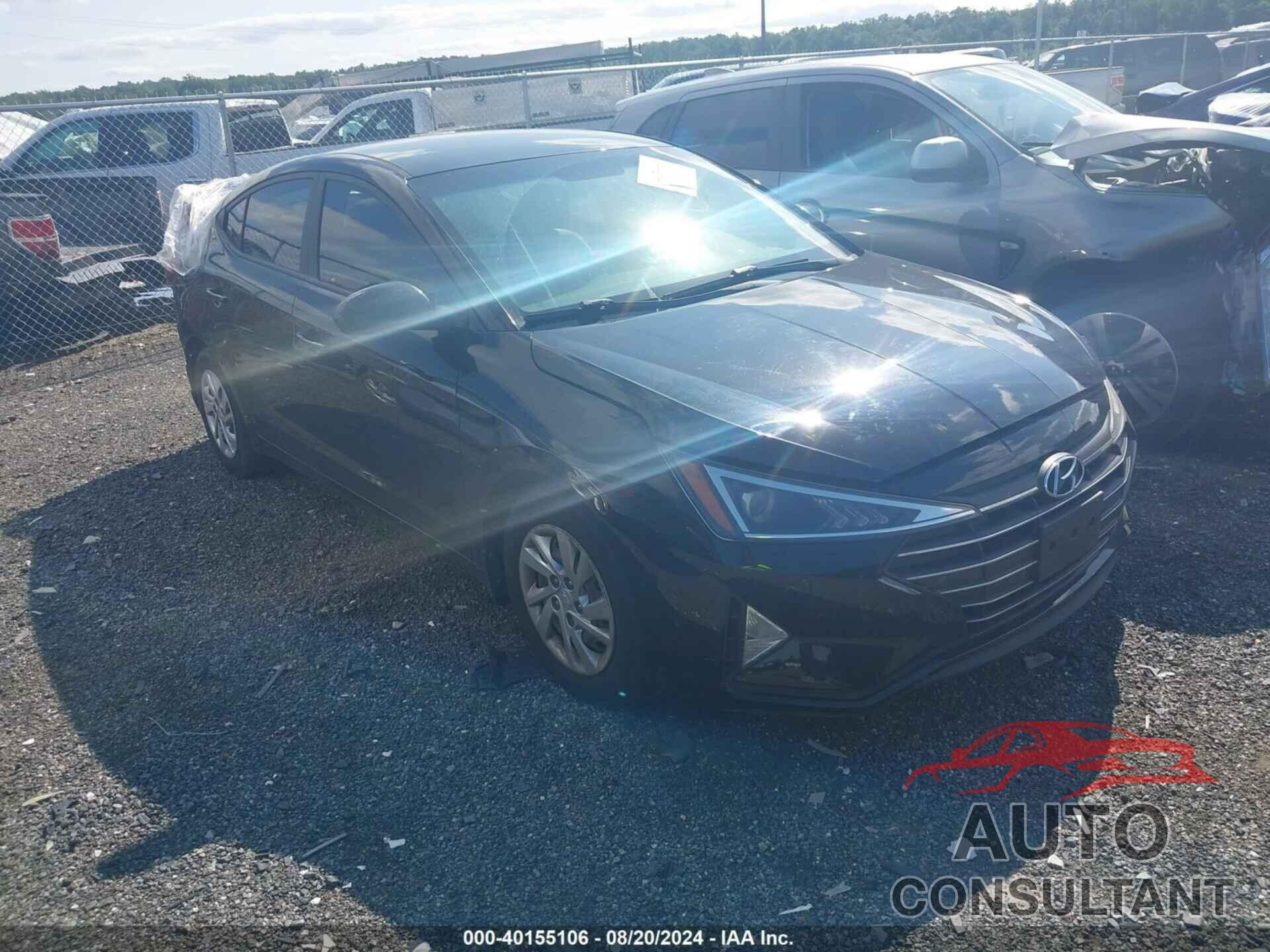 HYUNDAI ELANTRA 2019 - KMHD74LF0KU821207