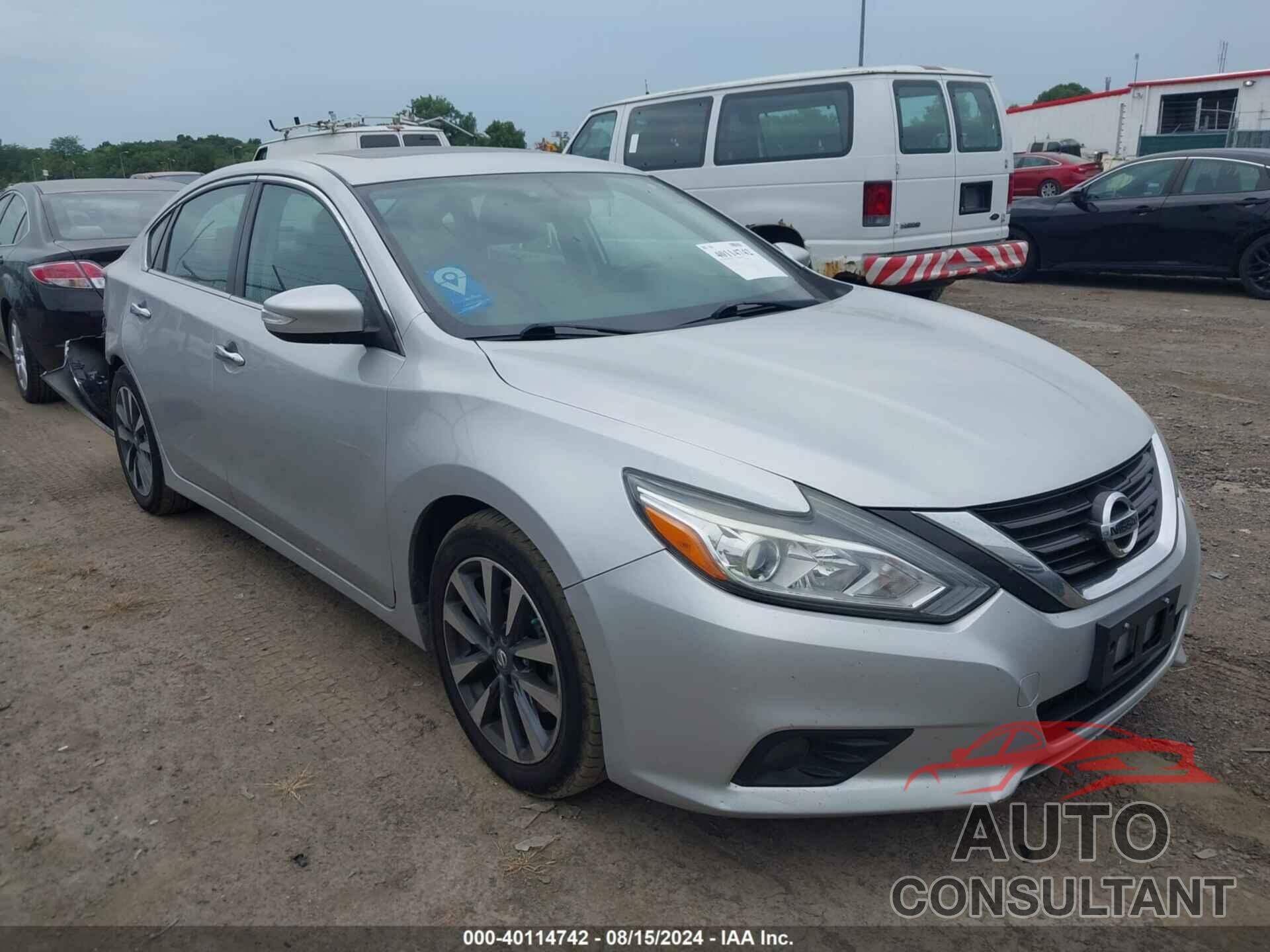 NISSAN ALTIMA 2017 - 1N4AL3AP7HC209860