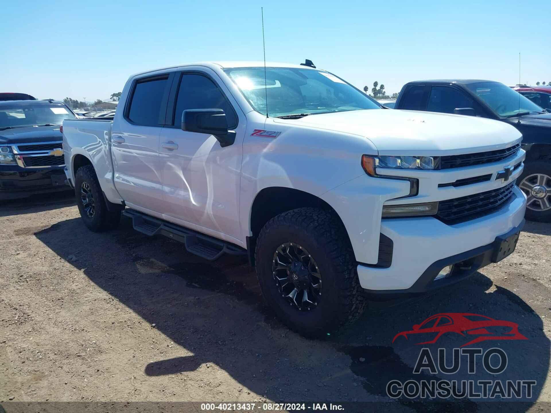 CHEVROLET SILVERADO 1500 2021 - 1GCUYEEL8MZ377185