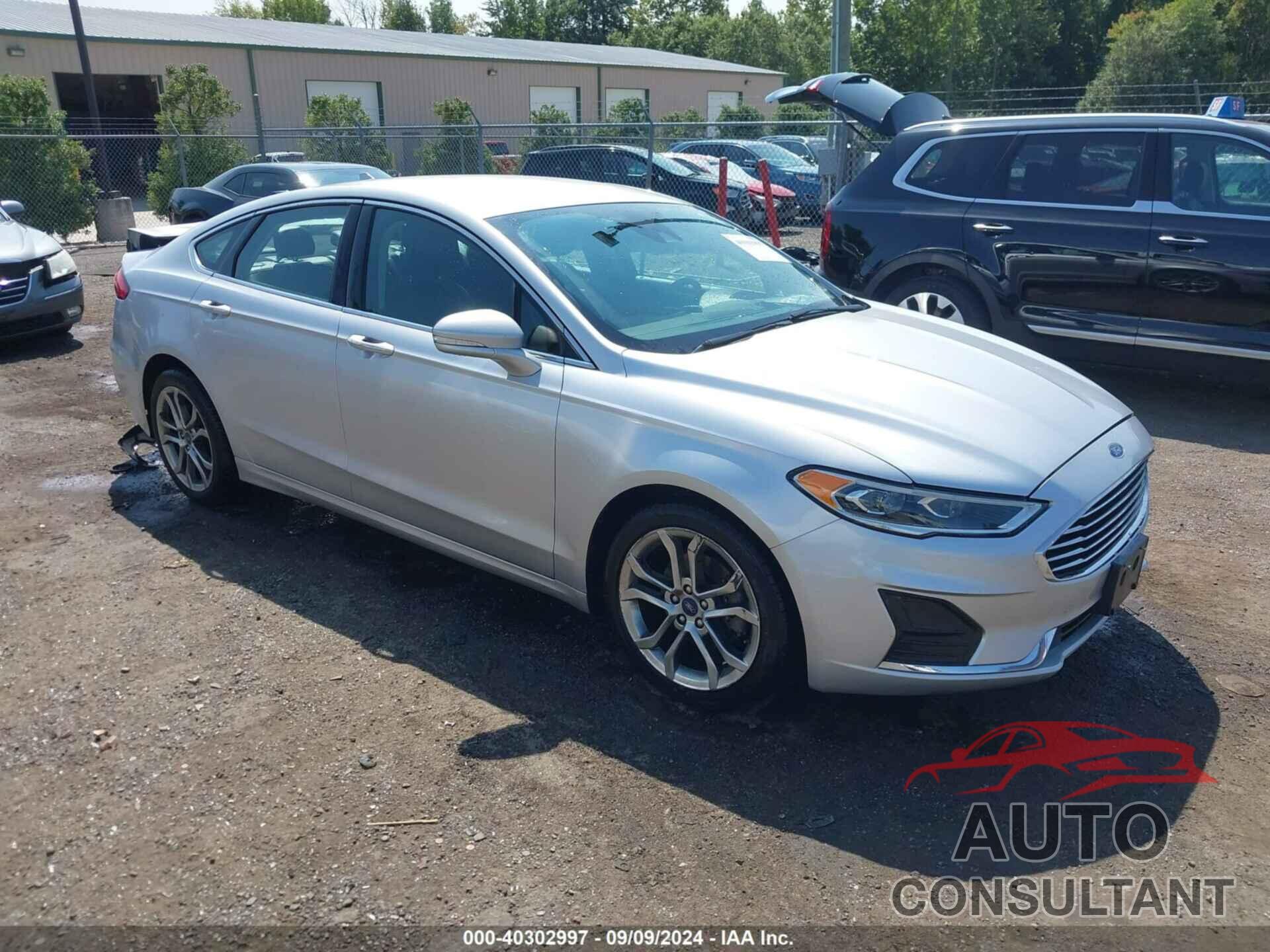 FORD FUSION 2019 - 3FA6P0CD8KR236537