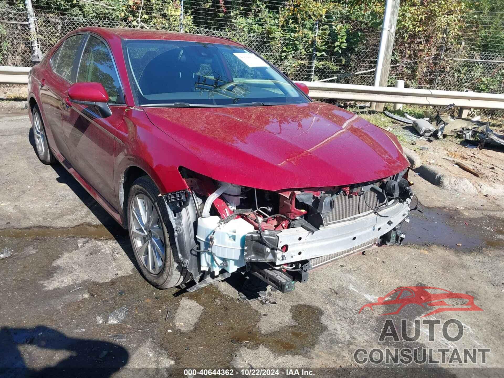 TOYOTA CAMRY 2021 - 4T1C11AK3MU557320
