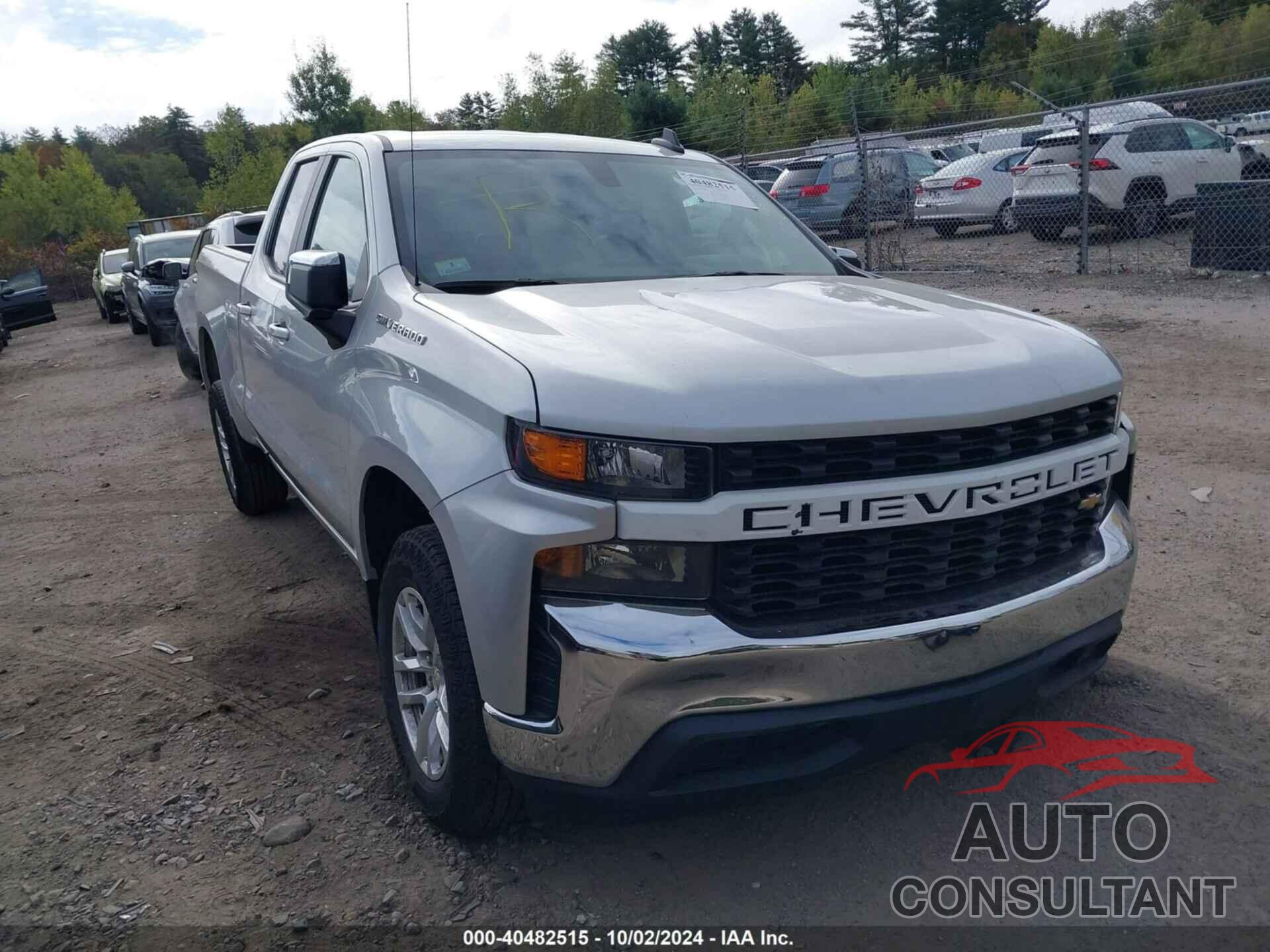 CHEVROLET SILVERADO 1500 2021 - 1GCRYJEK4MZ312842
