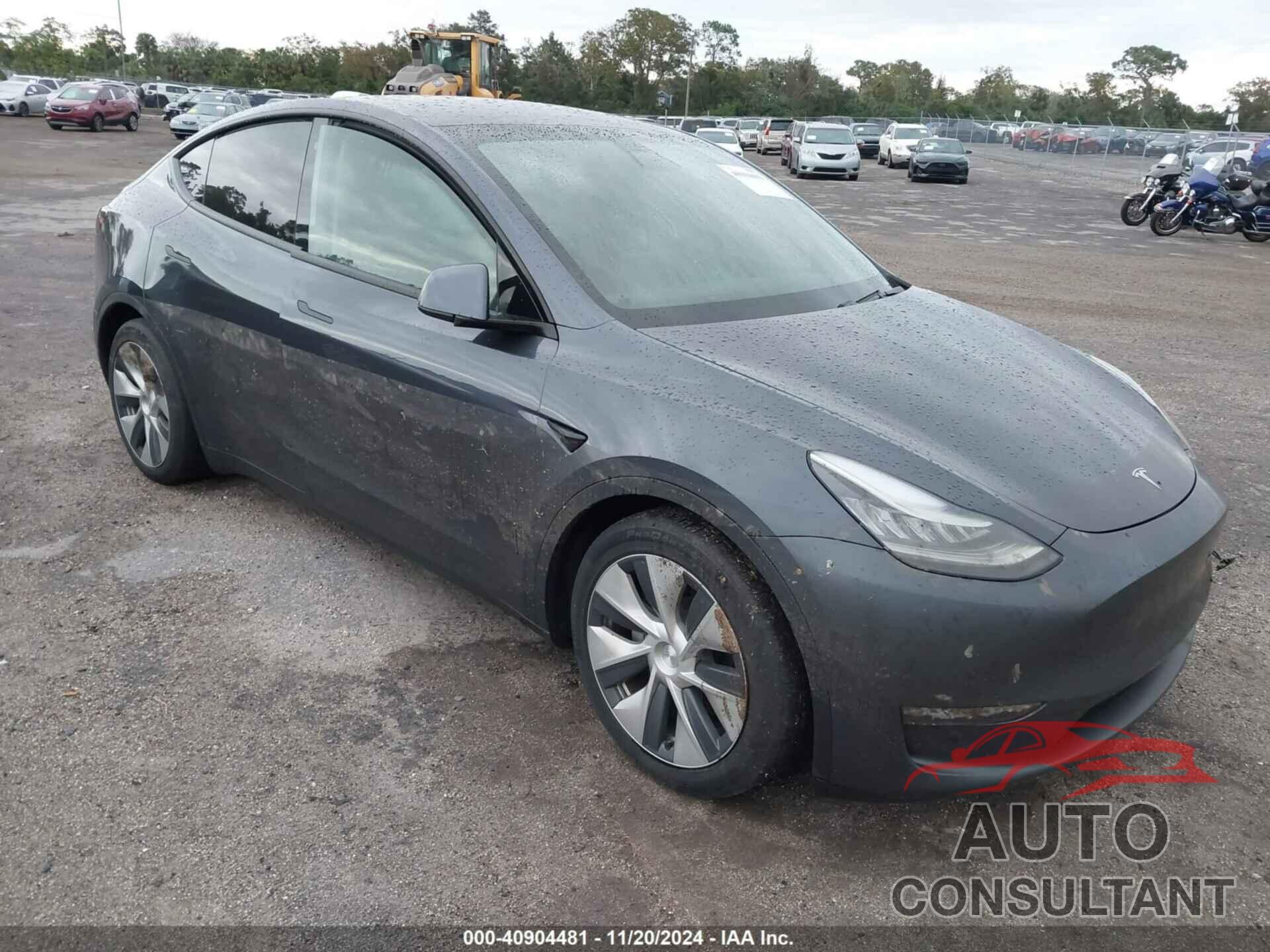 TESLA MODEL Y 2021 - 5YJYGDEE2MF068768