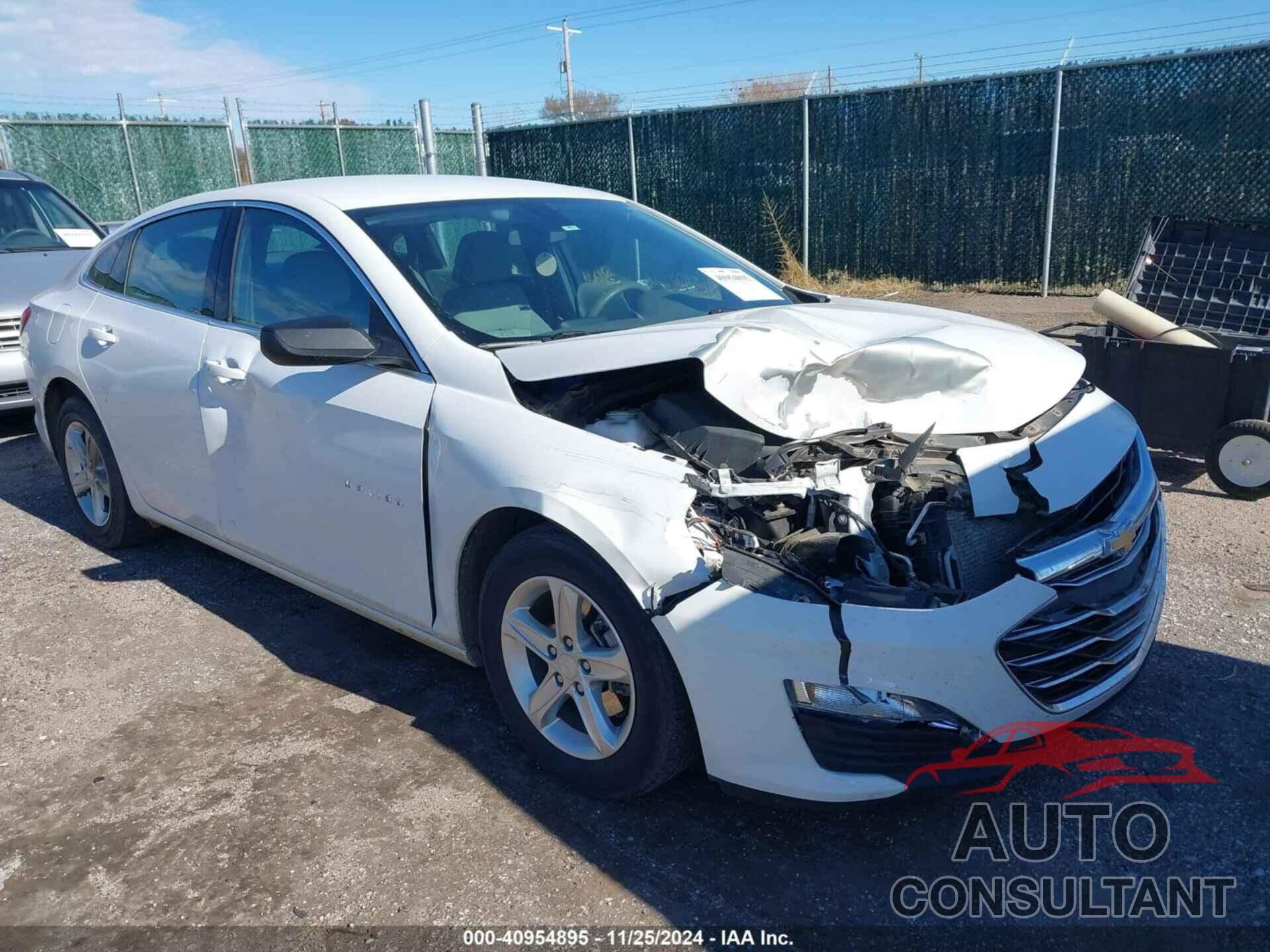 CHEVROLET MALIBU 2022 - 1G1ZC5ST6NF165955