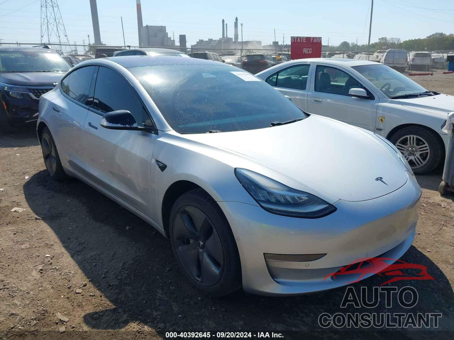 TESLA MODEL 3 2018 - 5YJ3E1EA8JF037547