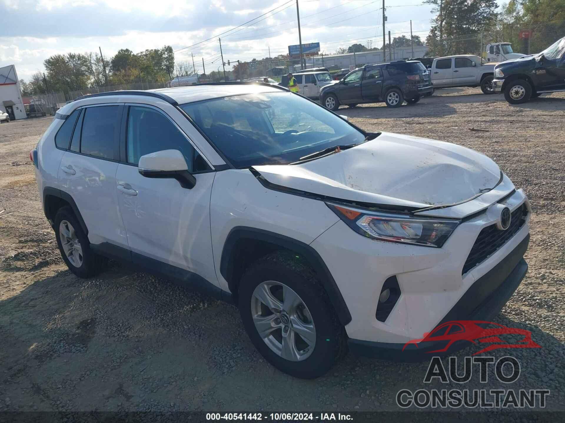 TOYOTA RAV4 2019 - 2T3P1RFV4KW059764