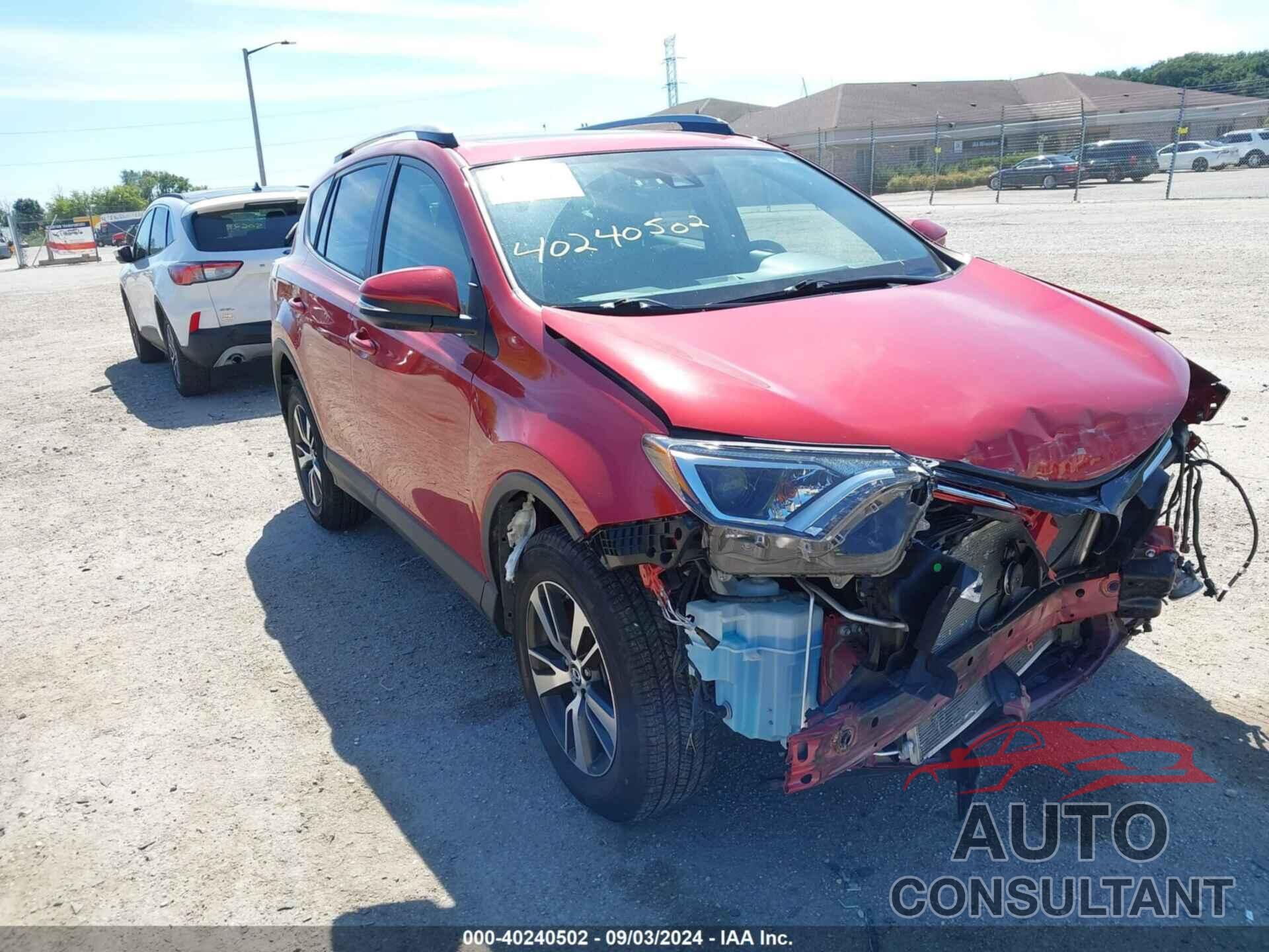 TOYOTA RAV4 2017 - JTMRFREV5HJ155907