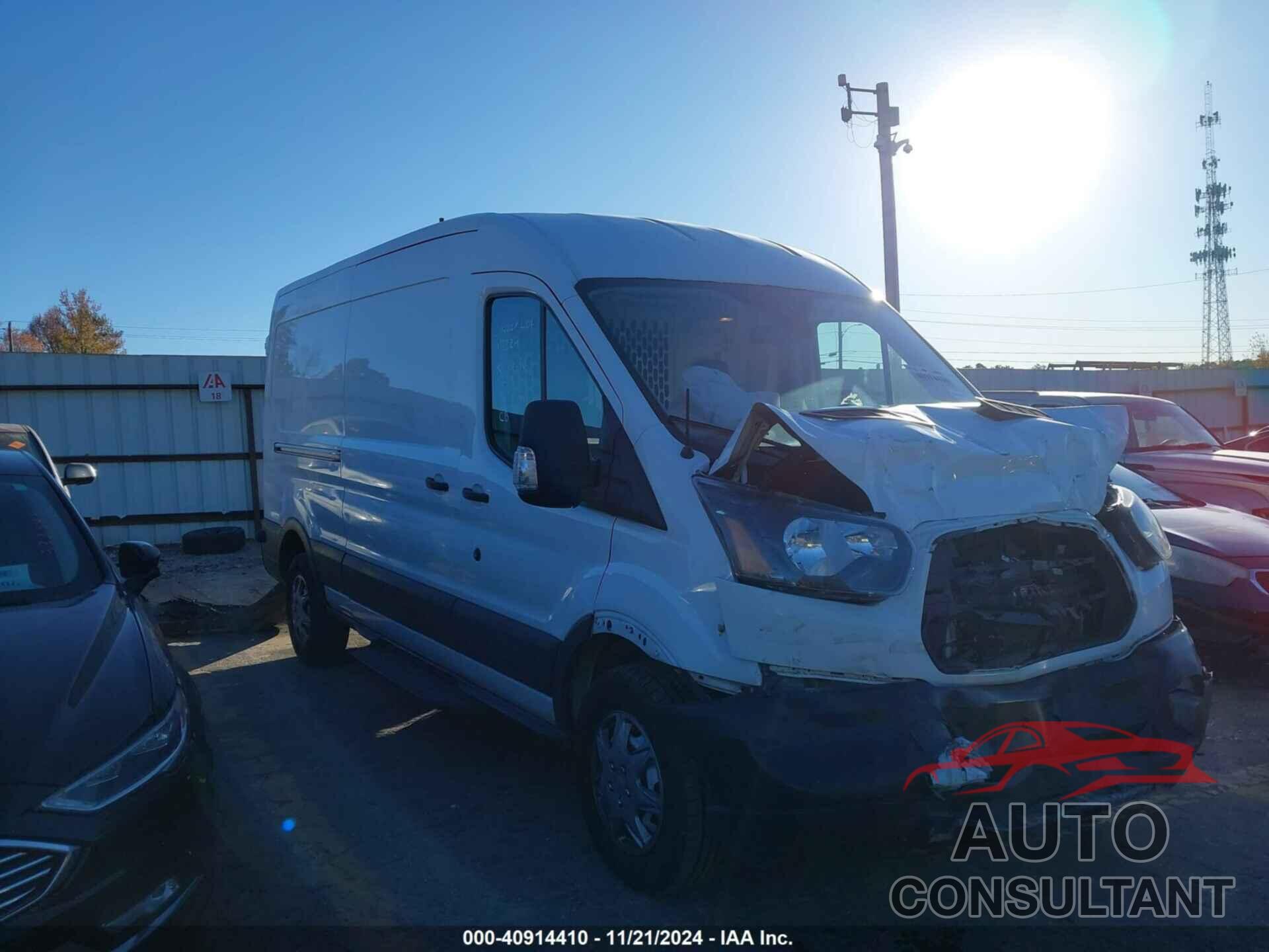 FORD TRANSIT-150 2018 - 1FTYE2CM3JKA07559