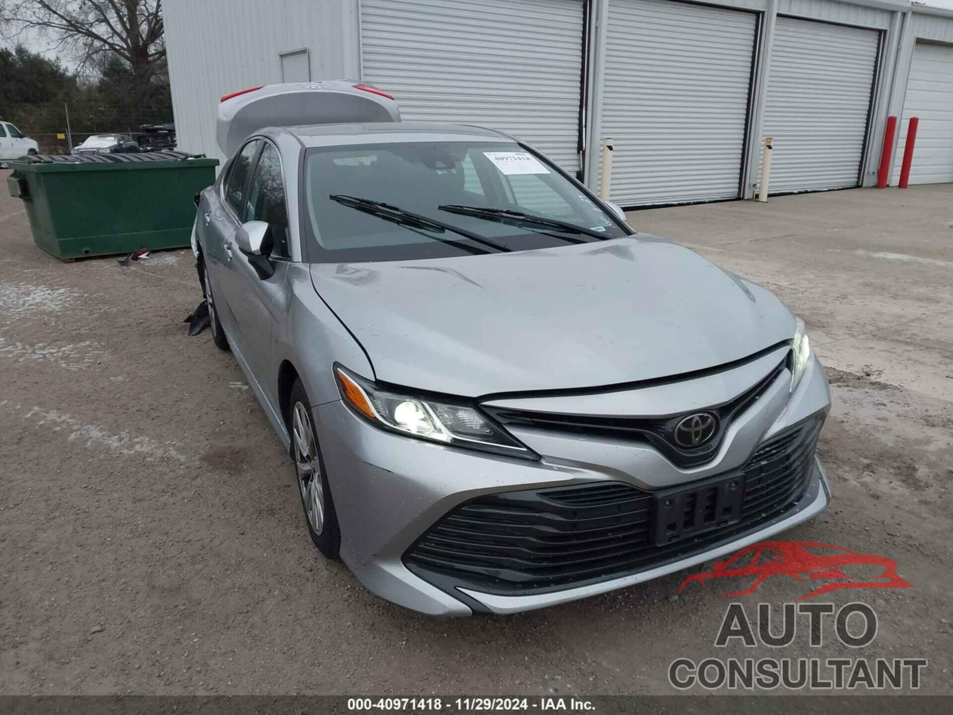 TOYOTA CAMRY 2019 - 4T1B11HK4KU786474