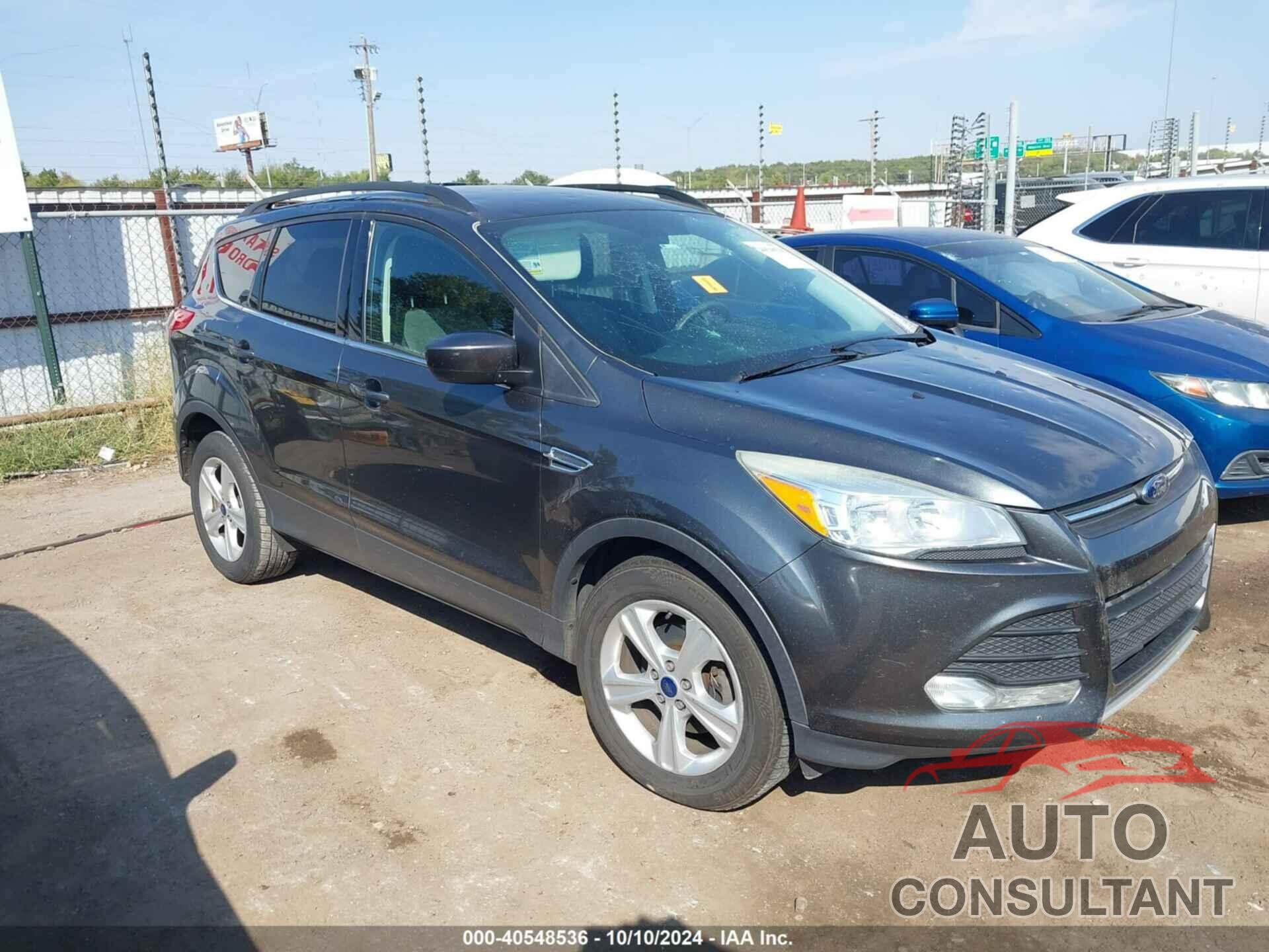 FORD ESCAPE 2016 - 1FMCU0GX6GUB81303
