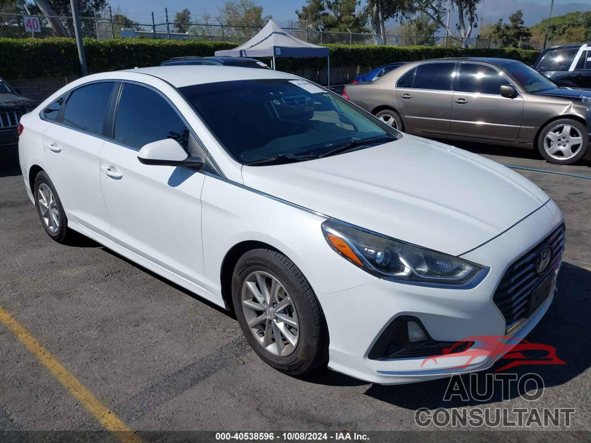 HYUNDAI SONATA 2018 - 5NPE24AF8JH707409