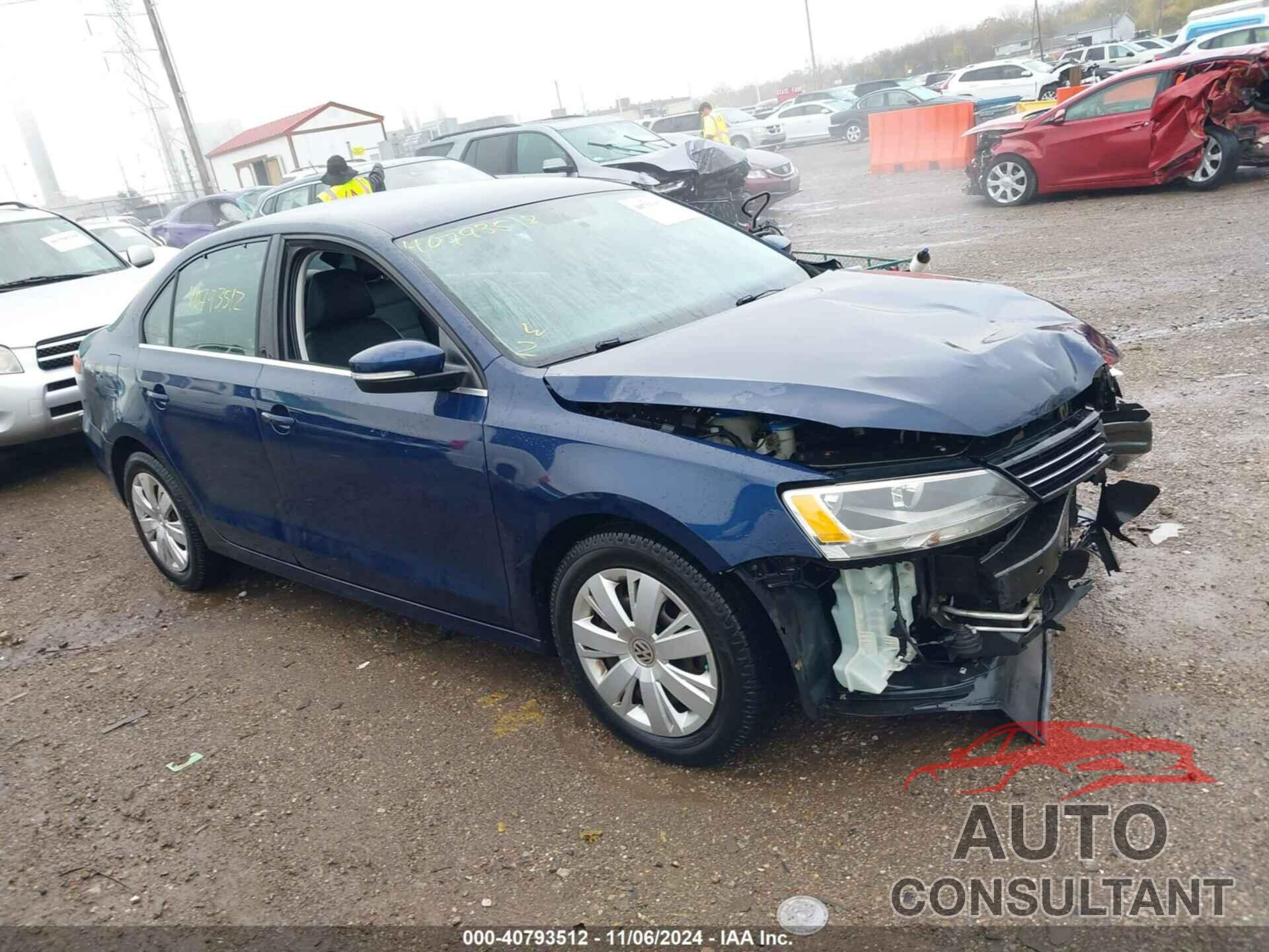 VOLKSWAGEN JETTA 2013 - 3VWDP7AJ0DM417213