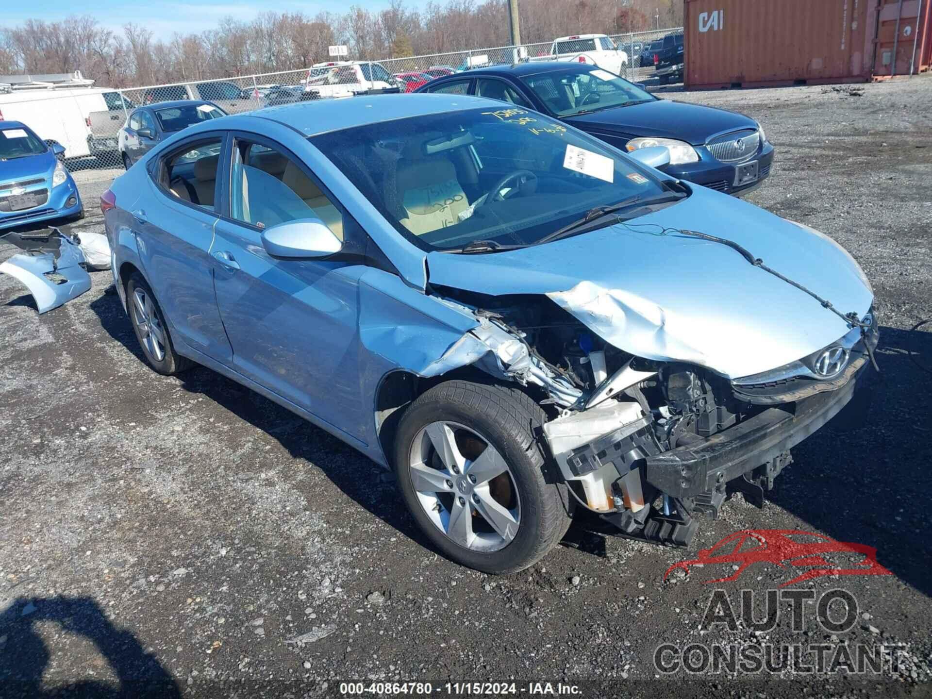 HYUNDAI ELANTRA 2011 - KMHDH4AE9BU105137