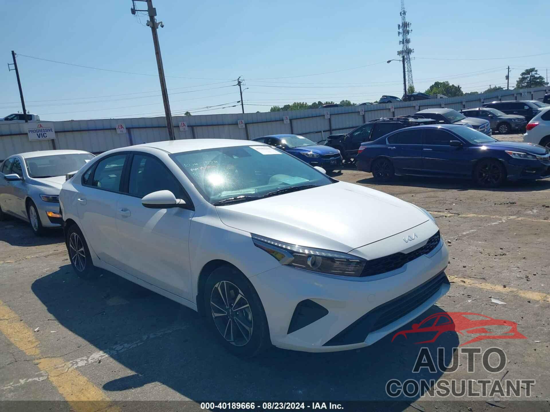 KIA FORTE 2024 - 3KPF24AD0RE728645