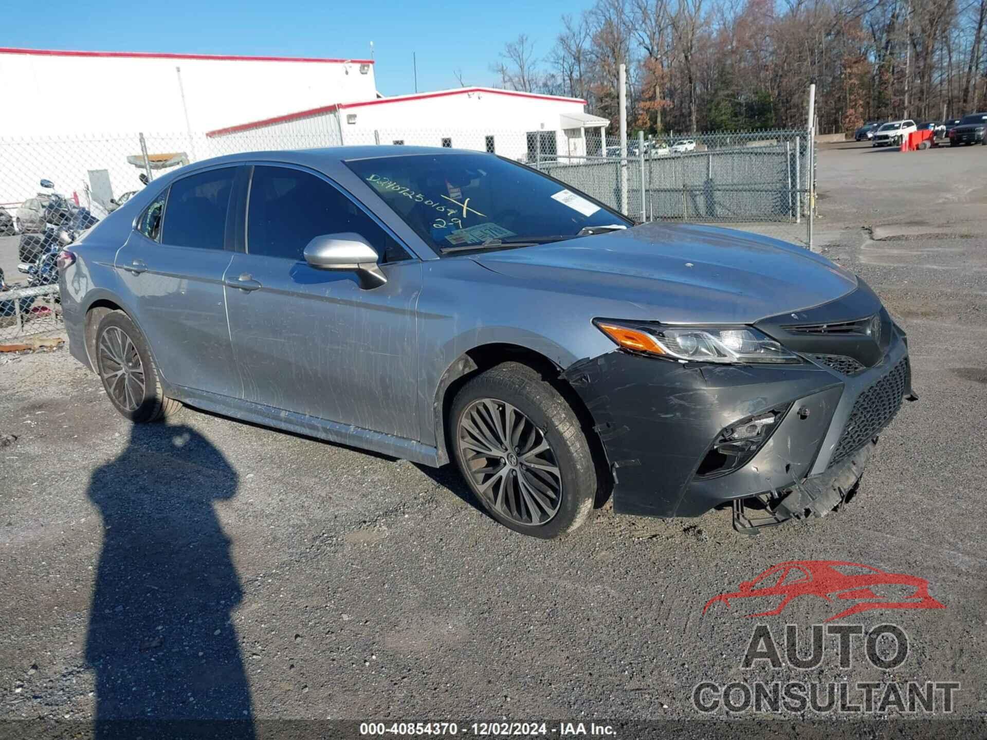 TOYOTA CAMRY 2018 - JTNB11HK7J3012482