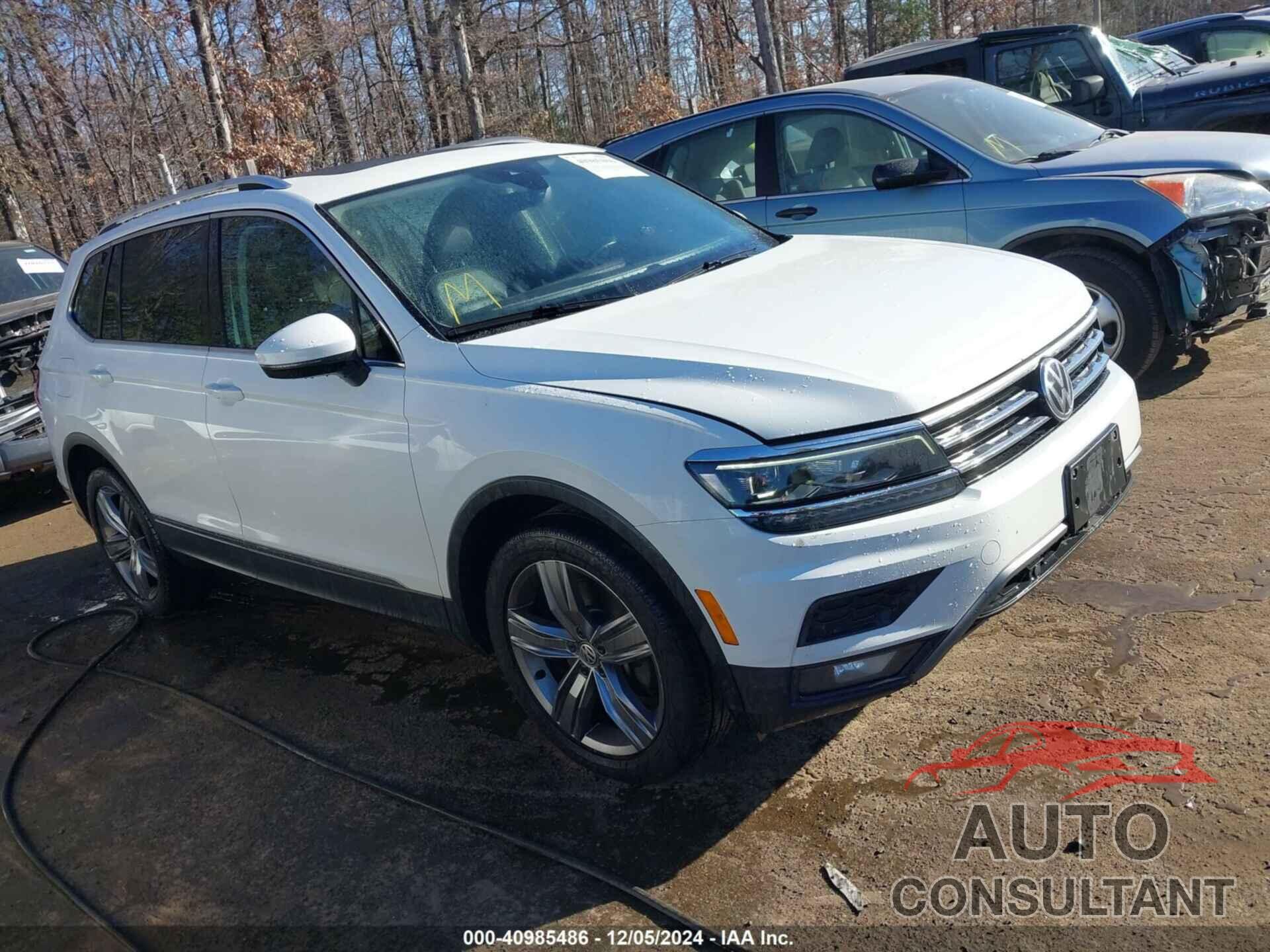 VOLKSWAGEN TIGUAN 2018 - 3VV4B7AX7JM172073