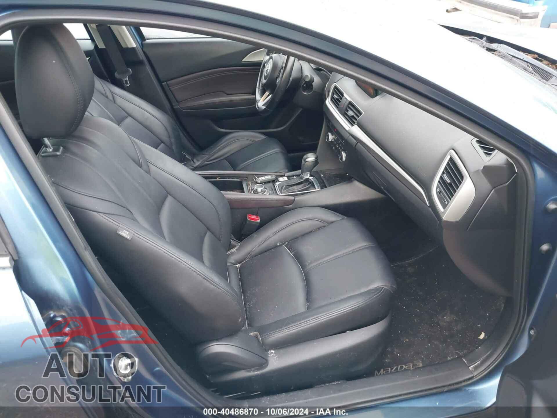 MAZDA 3 2017 - 3MZBN1V77HM123631