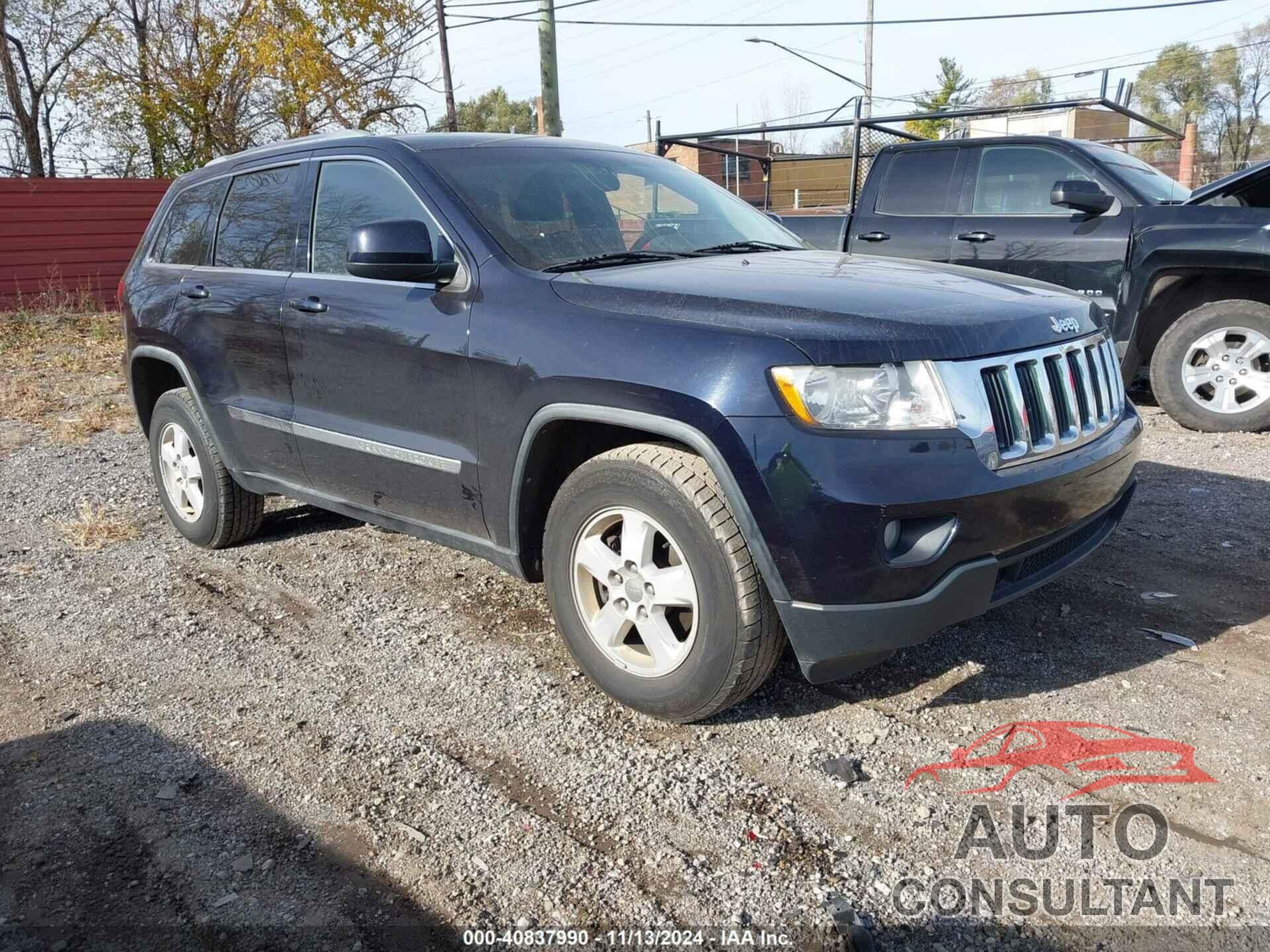 JEEP GRAND CHEROKEE 2011 - 1J4RR4GG3BC702820