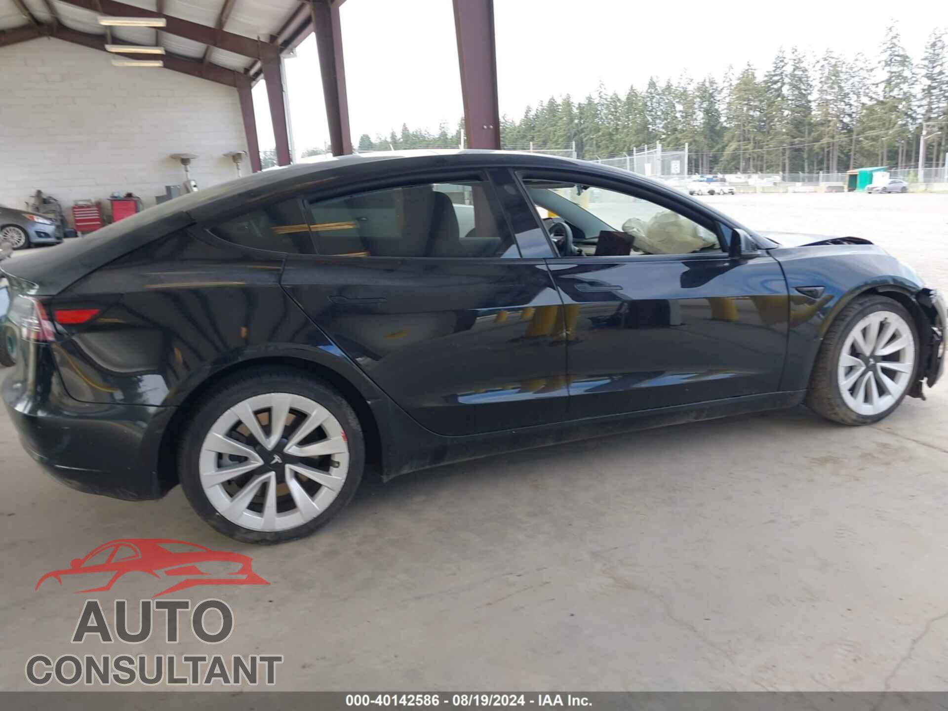 TESLA MODEL 3 2022 - 5YJ3E1EA5NF191753