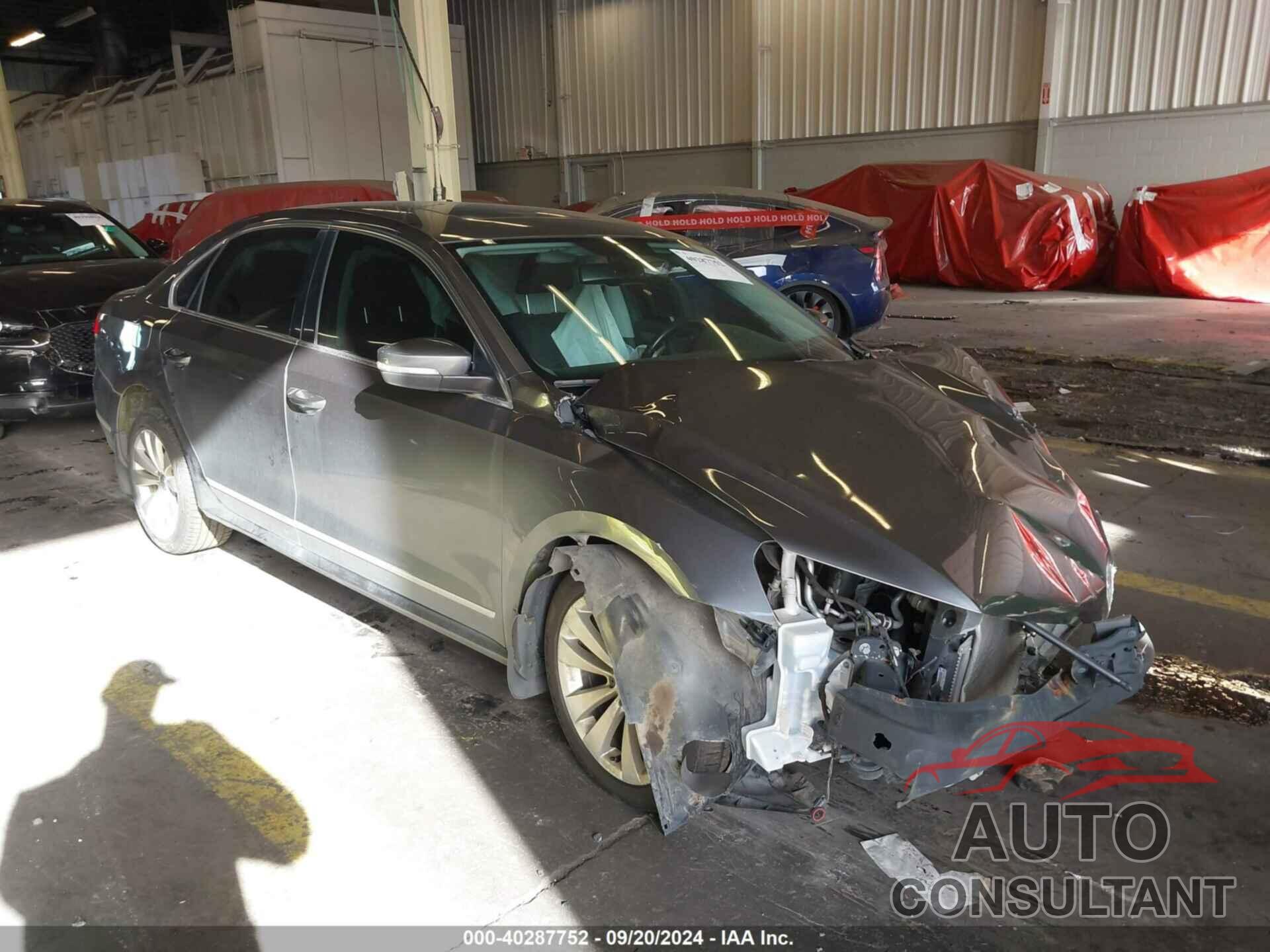 VOLKSWAGEN PASSAT 2014 - 1VWBN7A34EC047384