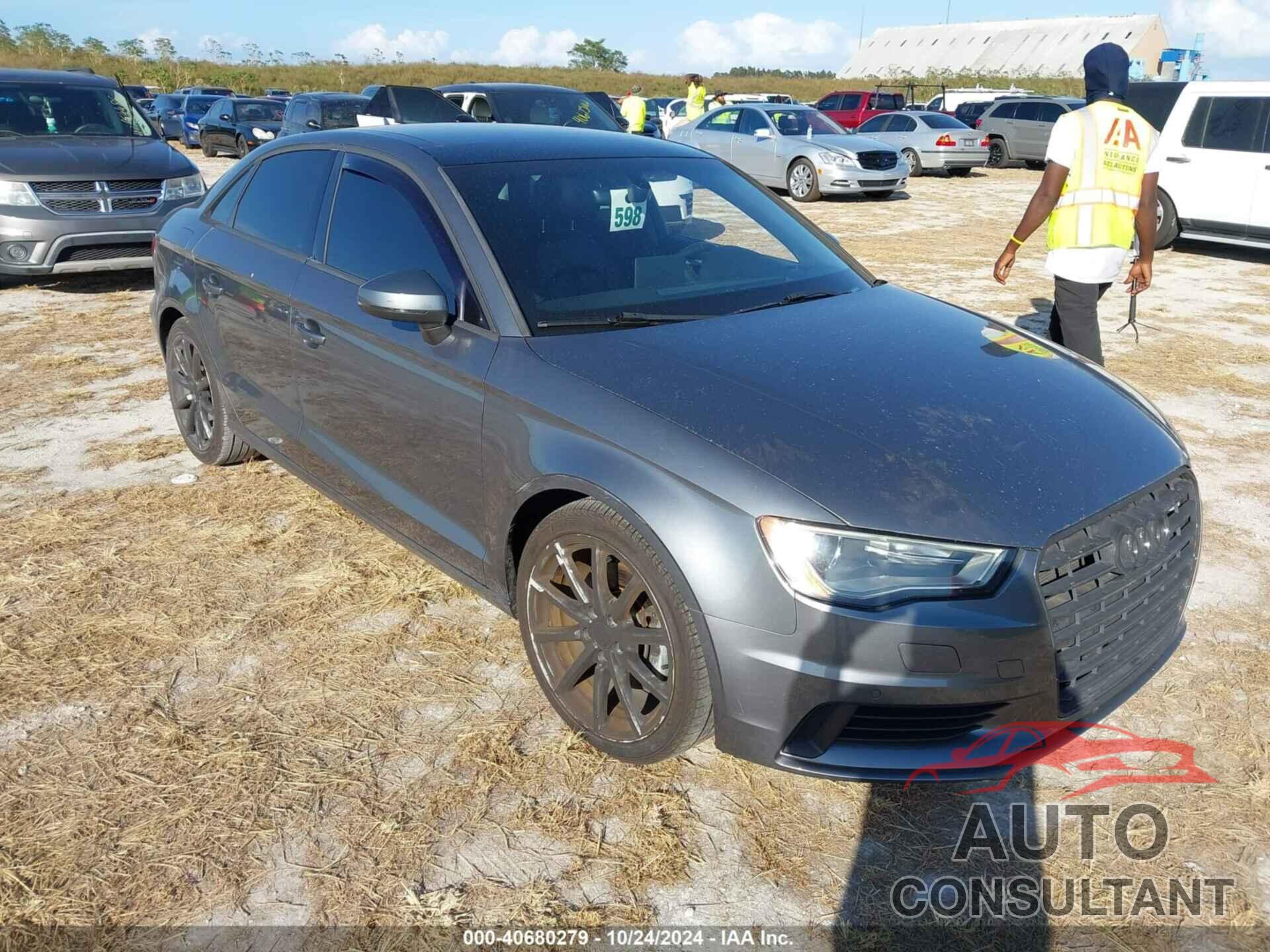 AUDI A3 2016 - WAUA7GFF4G1025313