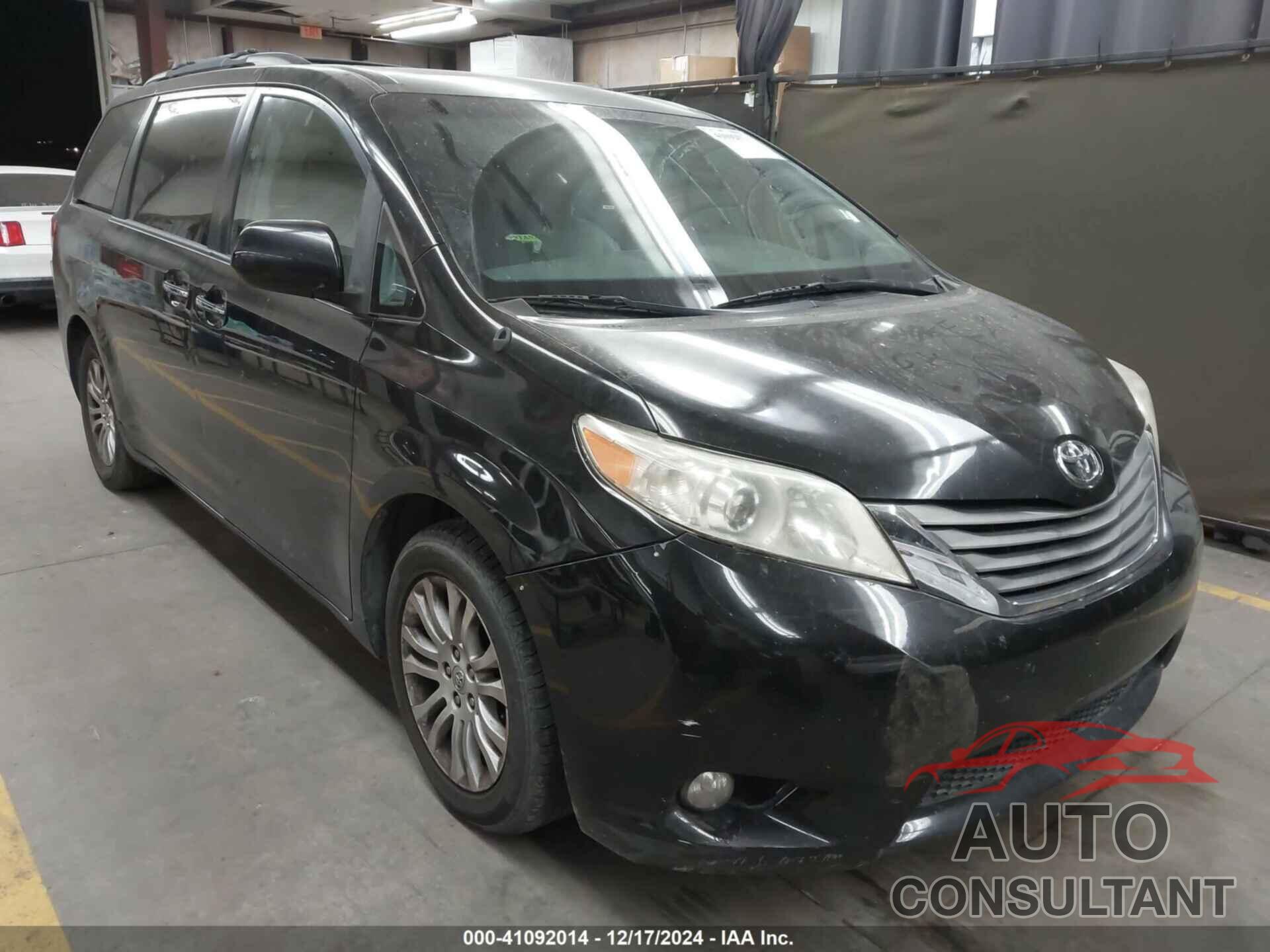 TOYOTA SIENNA 2013 - 5TDYK3DC5DS324986