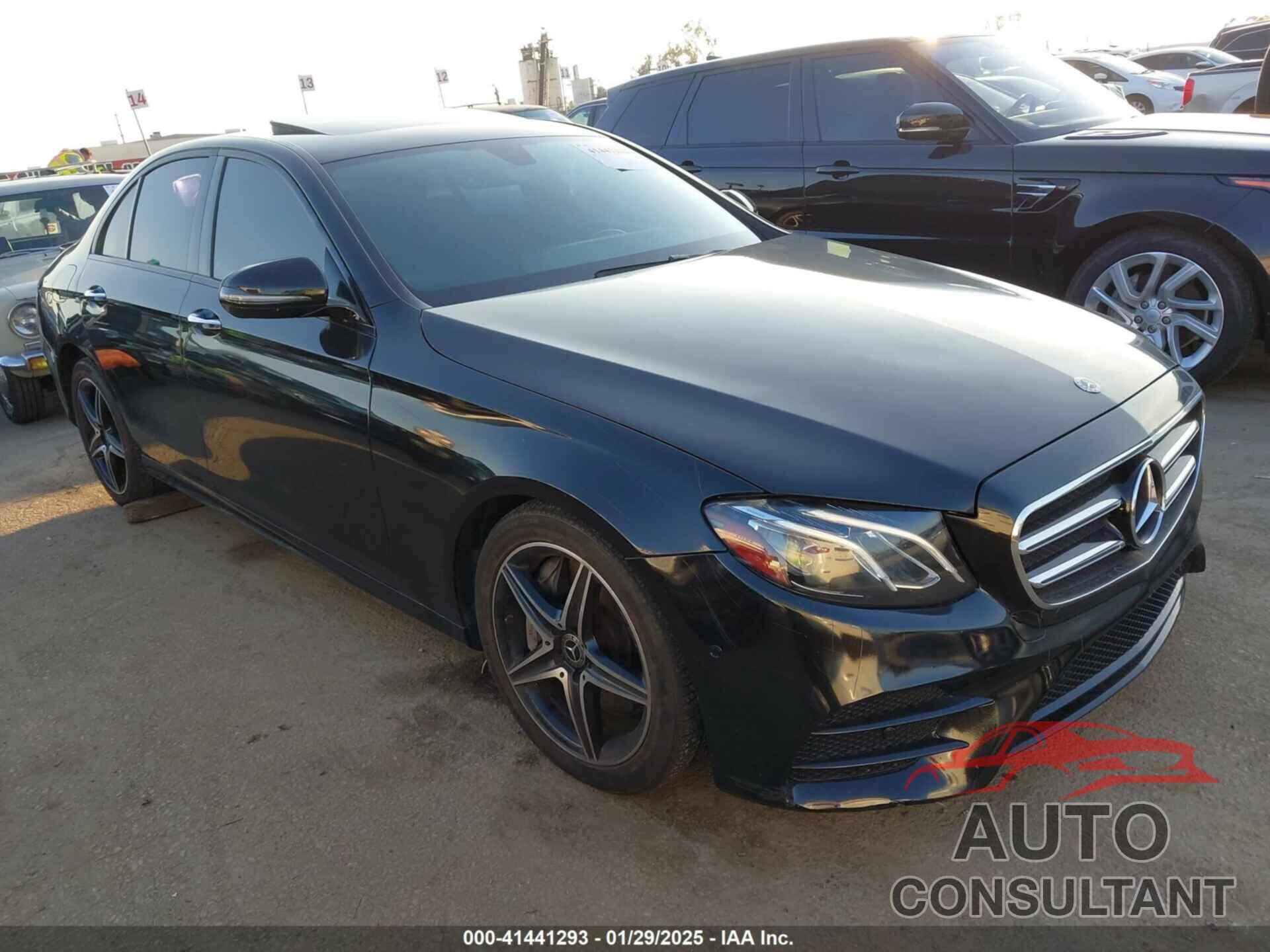MERCEDES-BENZ E 300 2018 - WDDZF4JB7JA468452