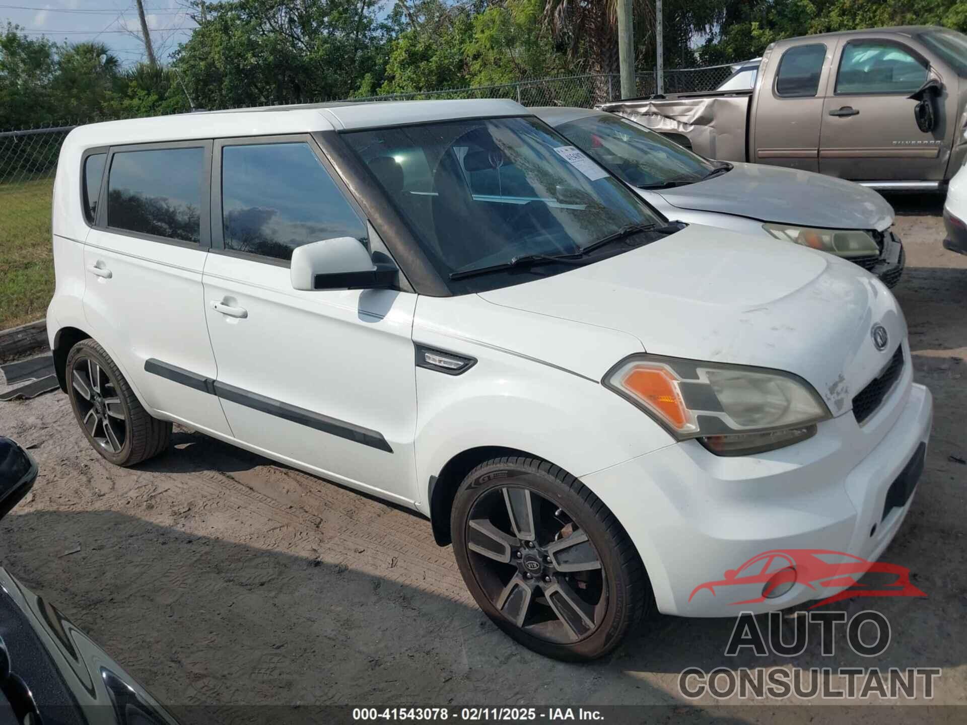 KIA SOUL 2011 - KNDJT2A2XB7726062