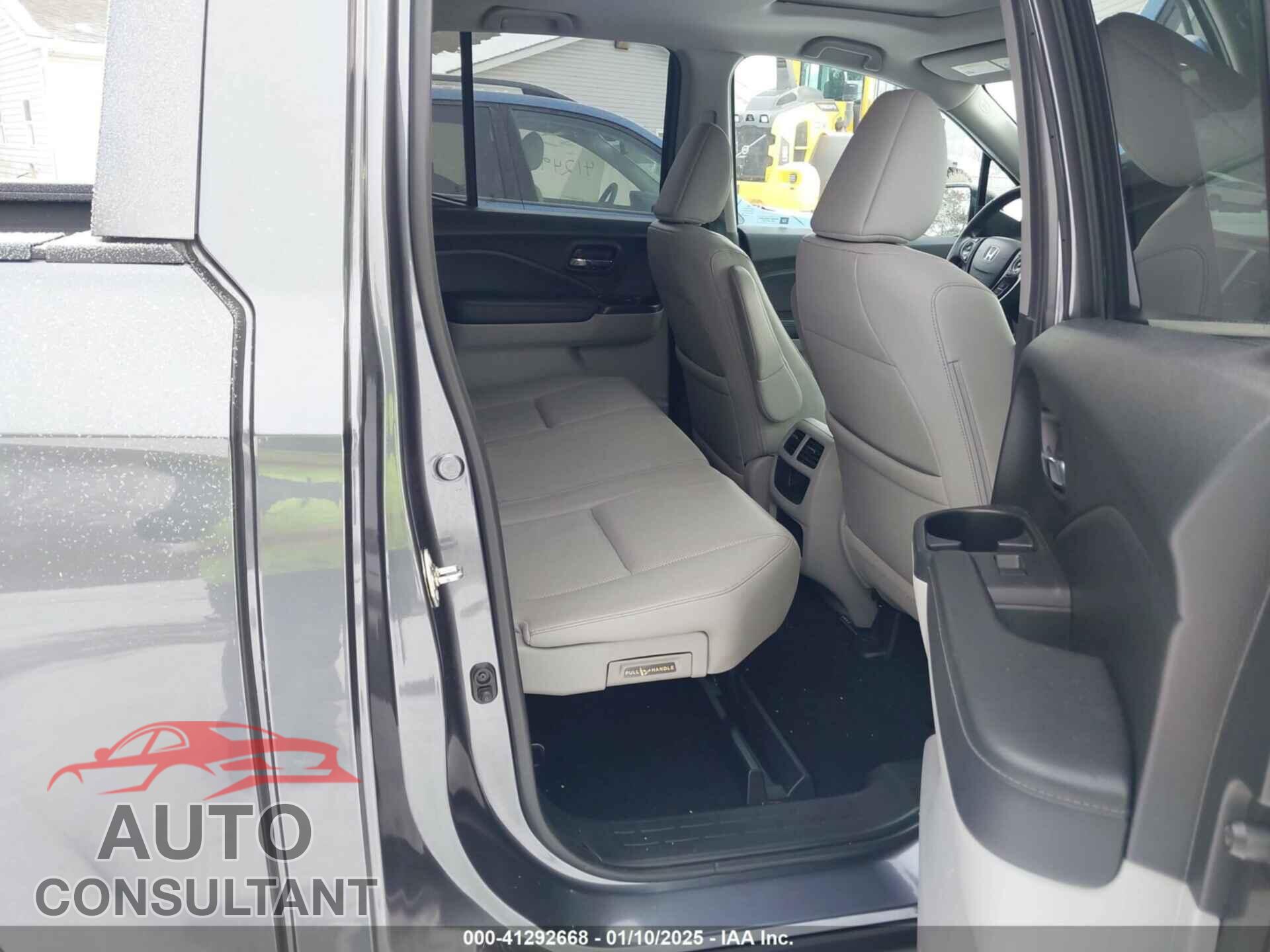 HONDA RIDGELINE 2017 - 5FPYK3F75HB035253