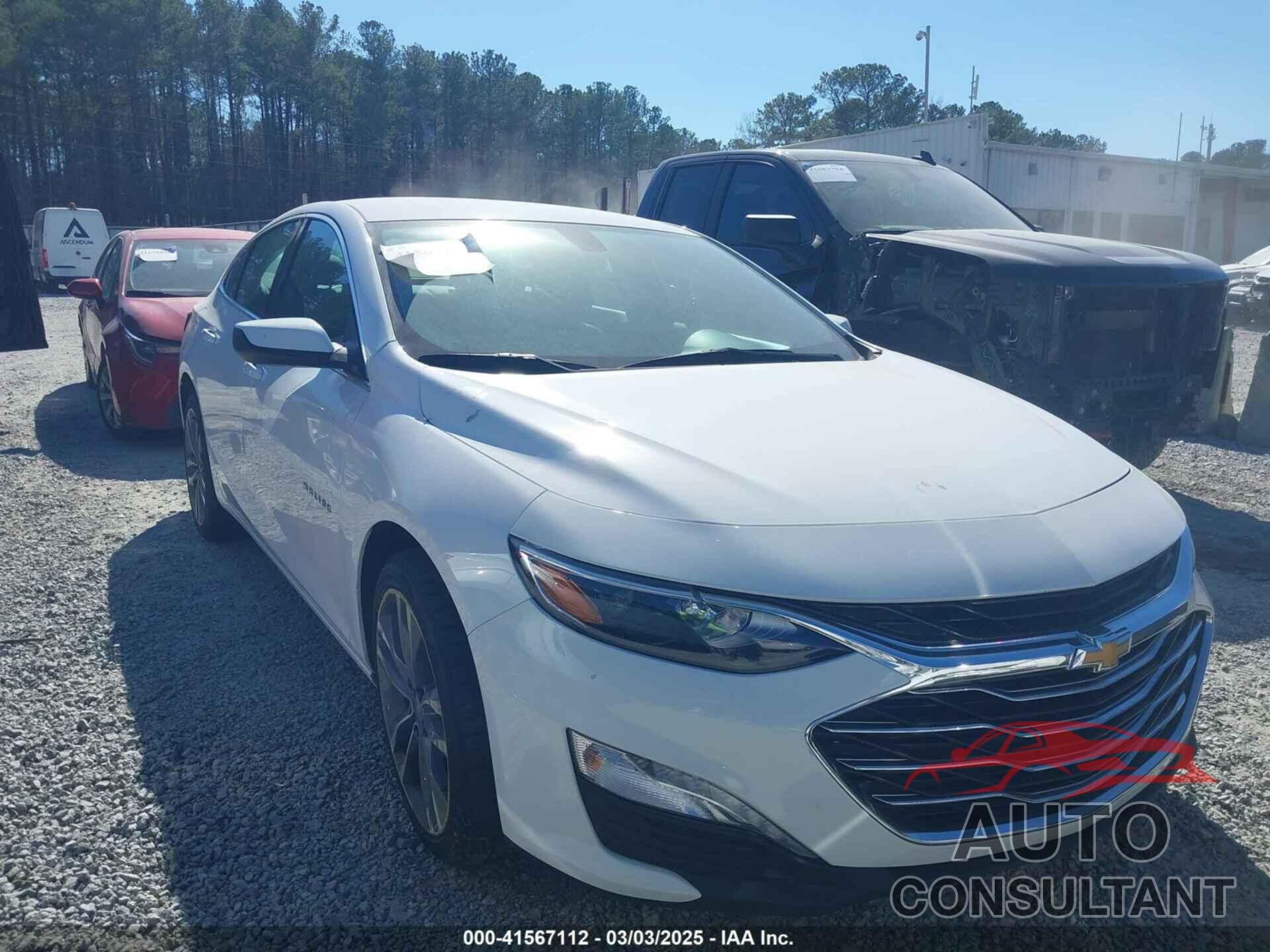 CHEVROLET MALIBU 2022 - 1G1ZD5ST8NF110291