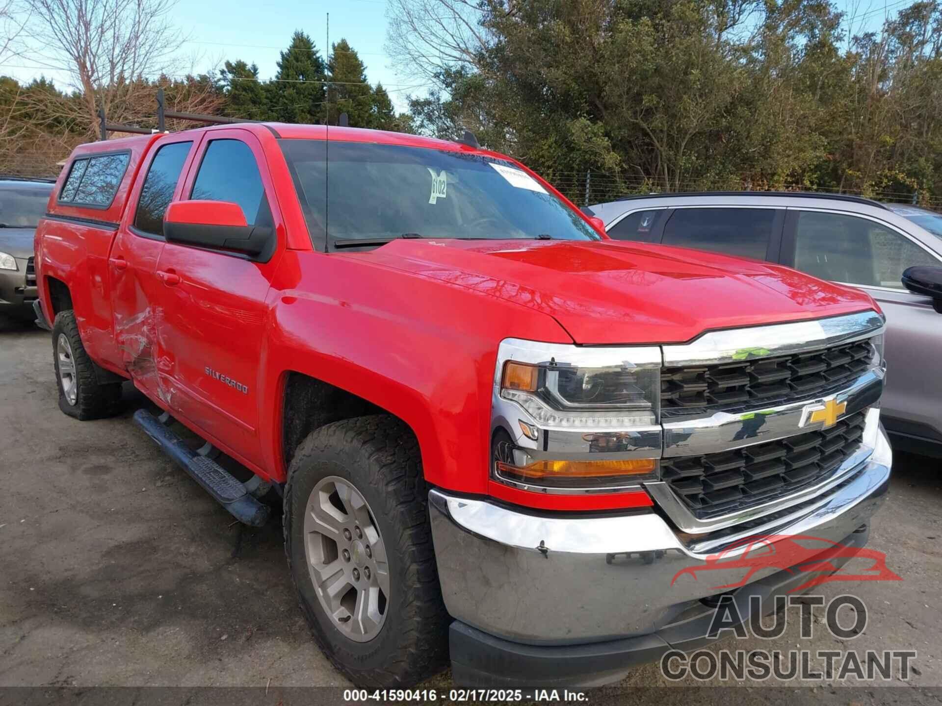 CHEVROLET SILVERADO 1500 2018 - 1GCVKREC3JZ170745