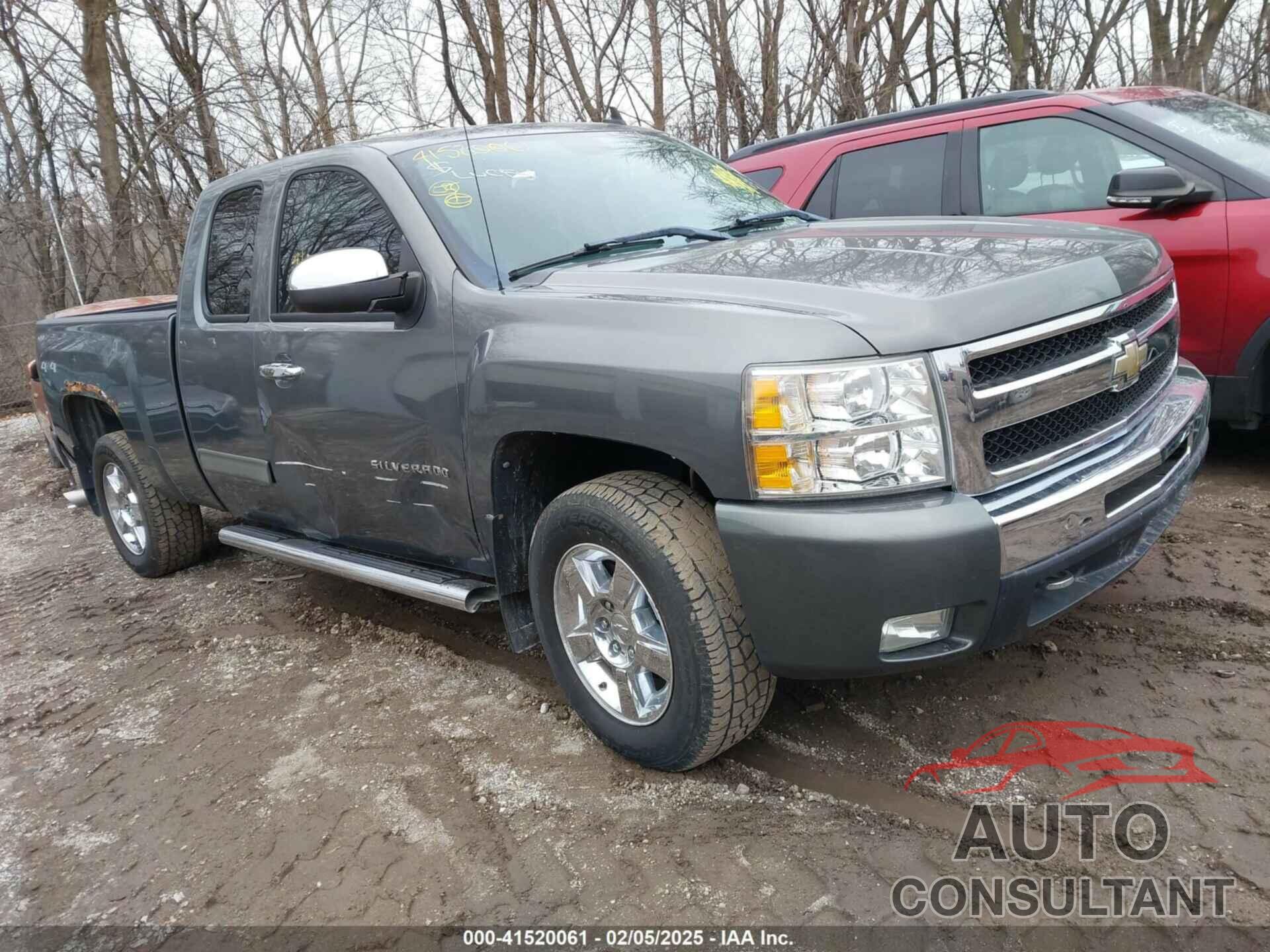 CHEVROLET SILVERADO 1500 2011 - 1GCRKSE34BZ180470