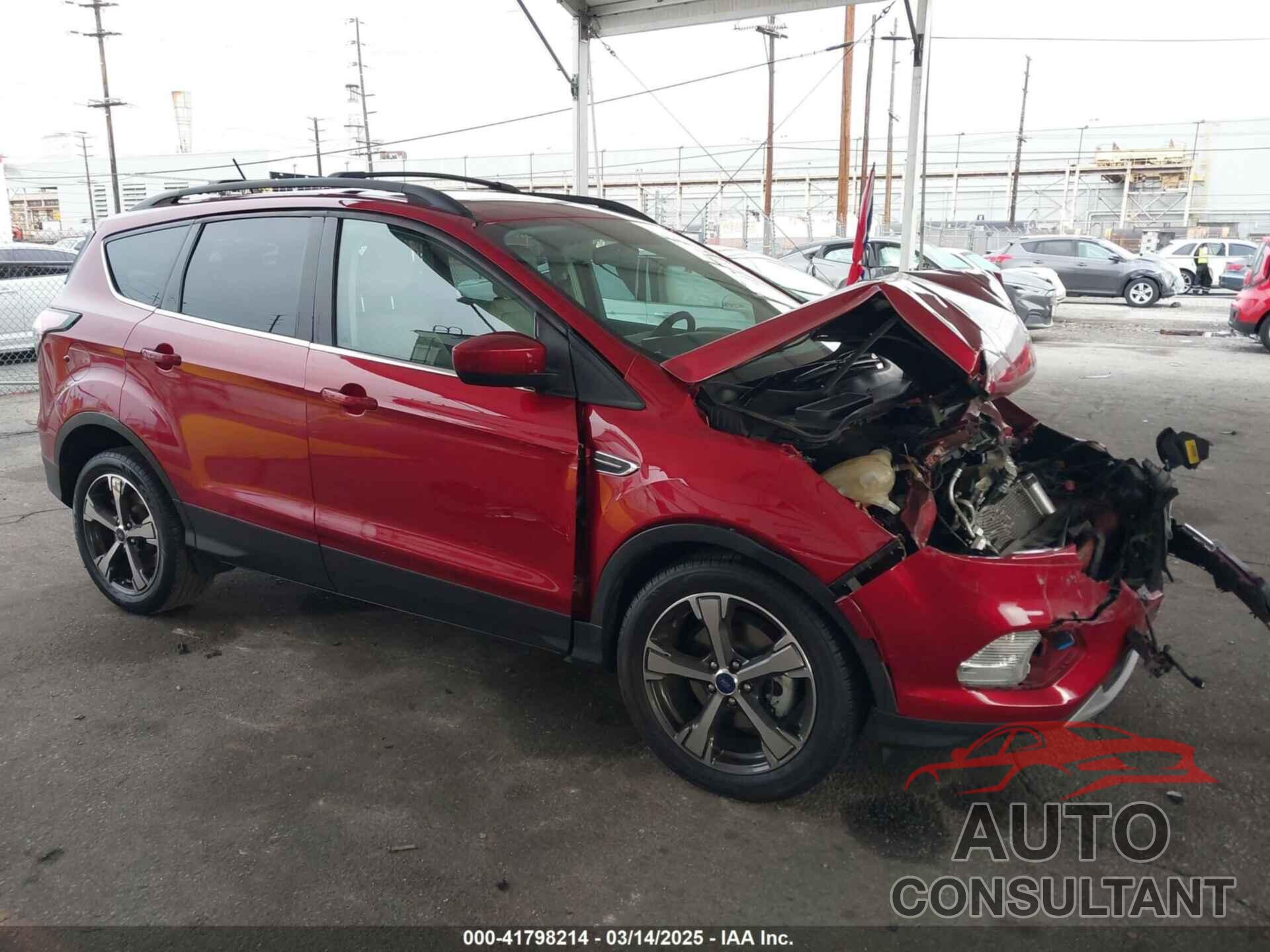 FORD ESCAPE 2018 - 1FMCU0HD7JUA86051