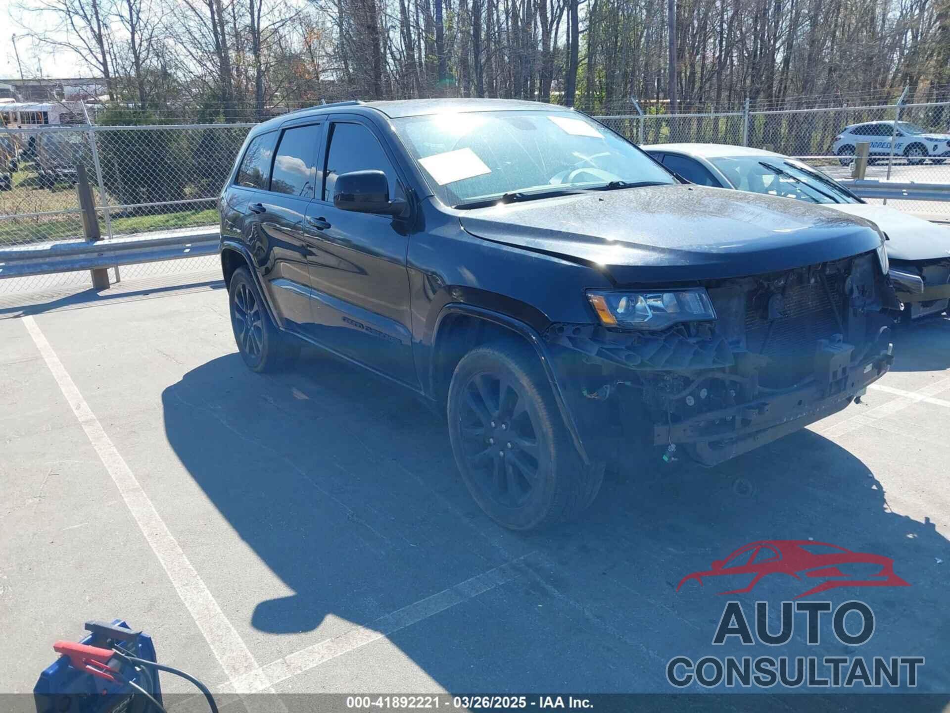 JEEP GRAND CHEROKEE 2017 - 1C4RJEAG2HC880691