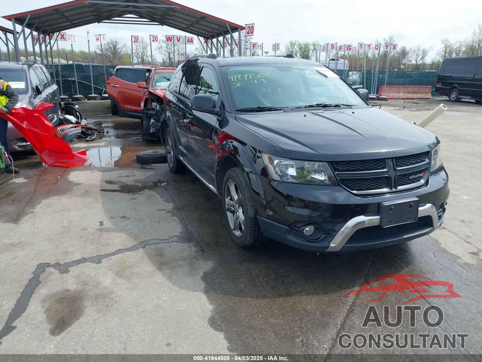 DODGE JOURNEY 2015 - 3C4PDCGB5FT752638