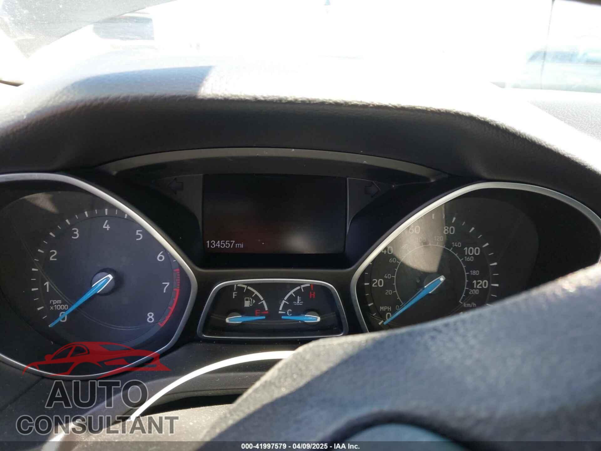 FORD FOCUS 2017 - 1FADP3FE7HL289993